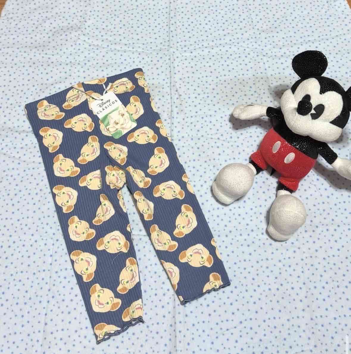 Calzas y pantalones de buzo Disney