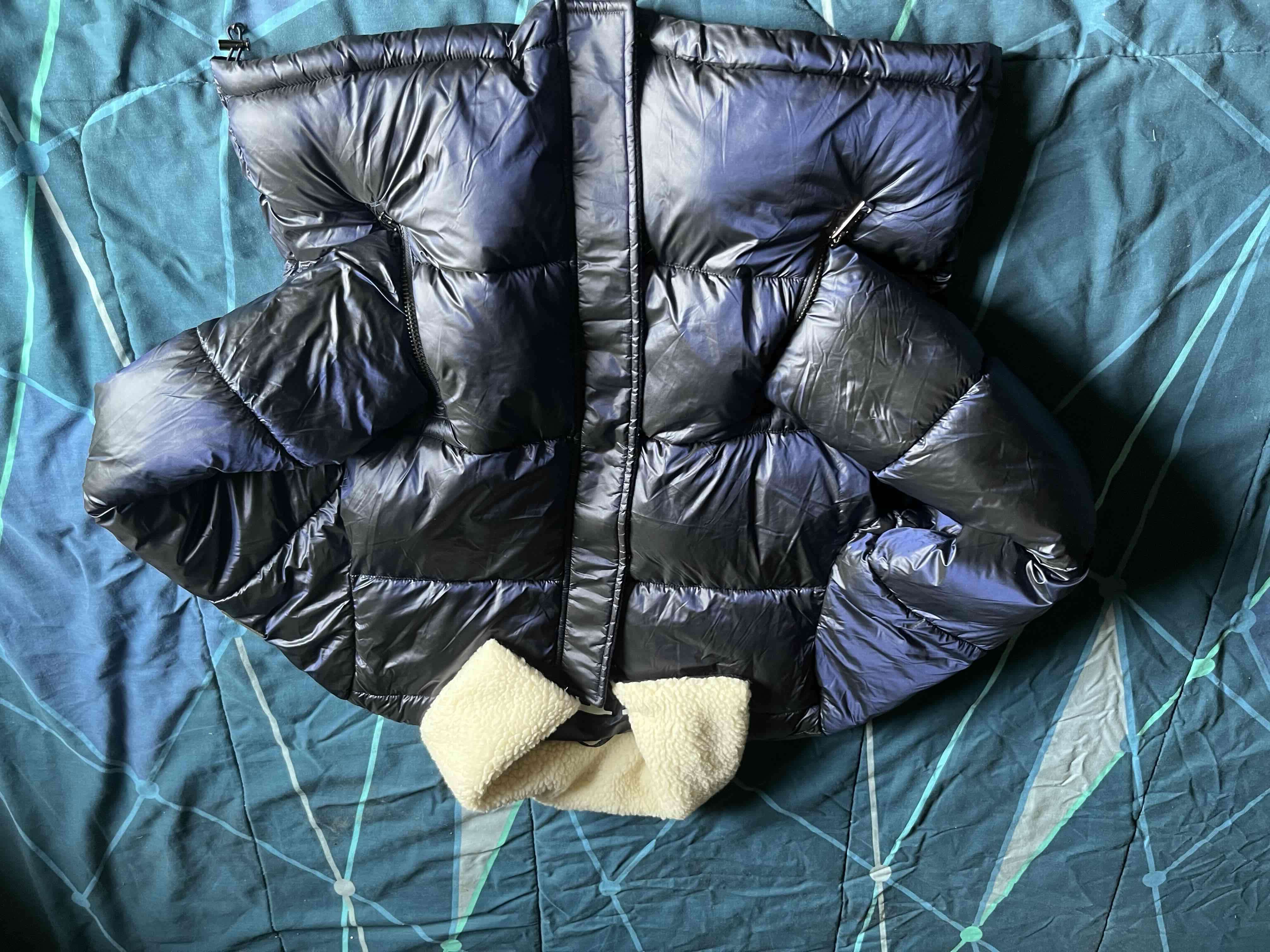 Chaqueta abrigada acolchada negra