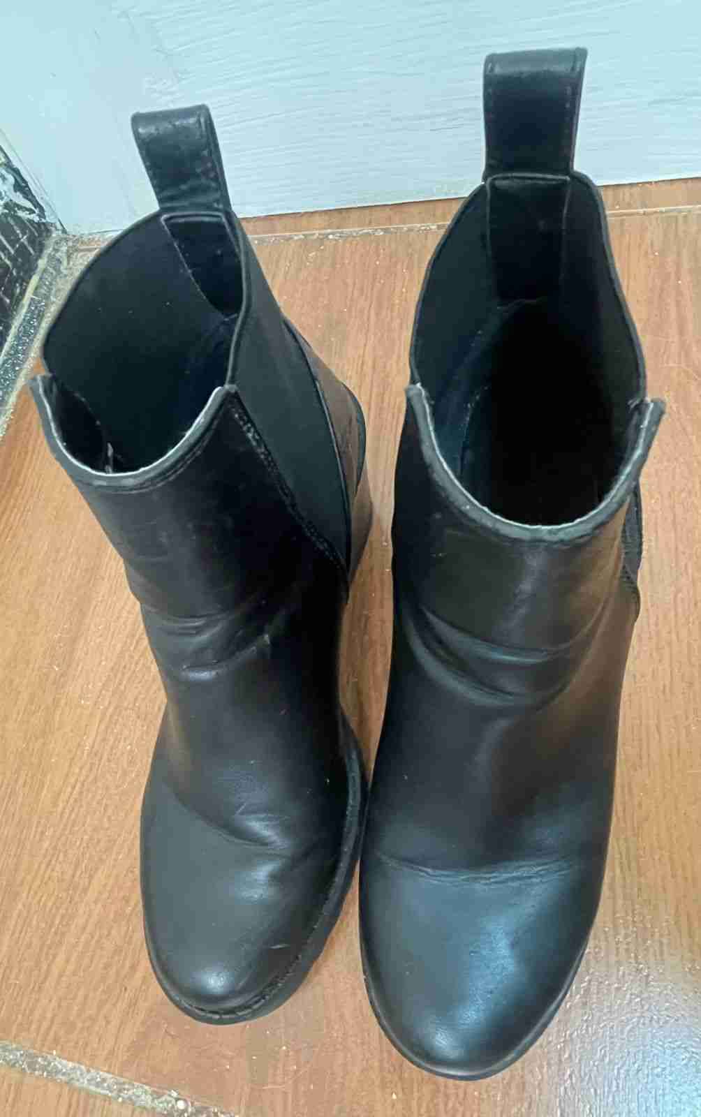 Botines negros de cuero N* 38 - miniatura 2