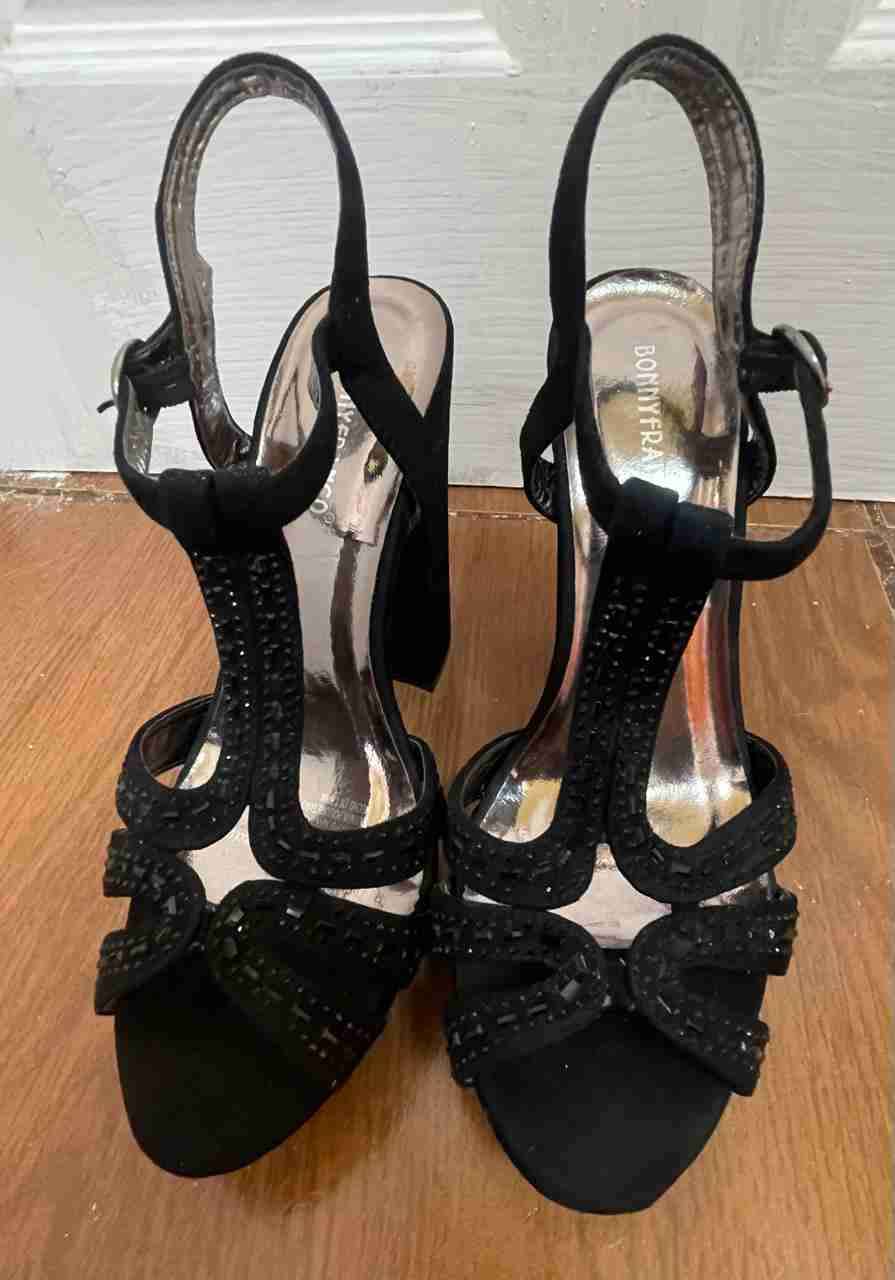 Sandalias negras de tacón alto N*38 - miniatura 2