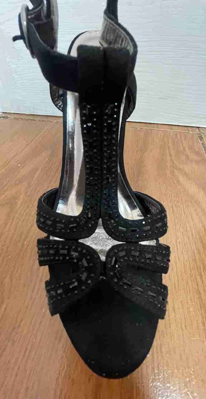 Sandalias negras de tacón alto N*38 - miniatura 5