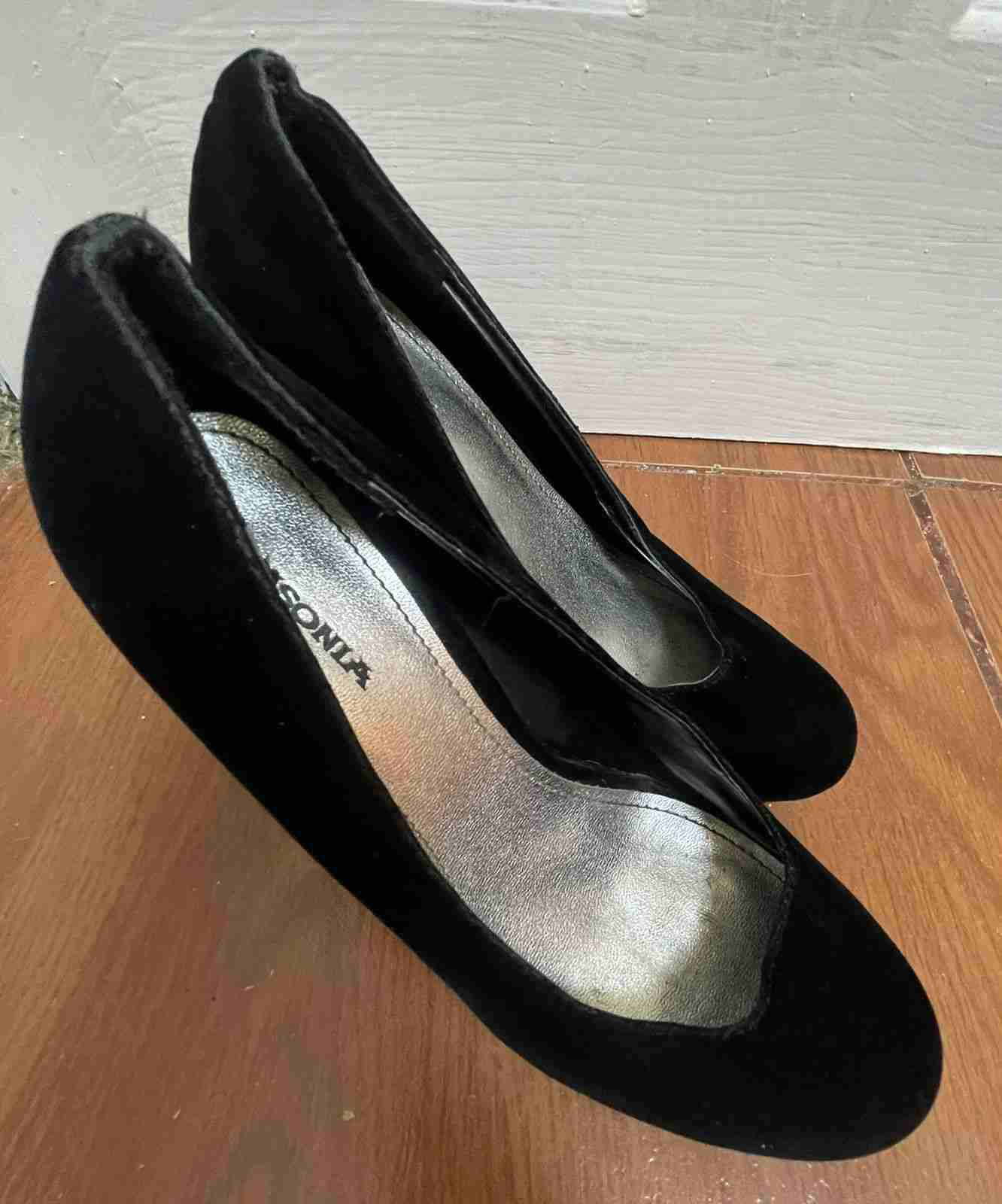 Zapatos taco aguja de gamuza N* 37