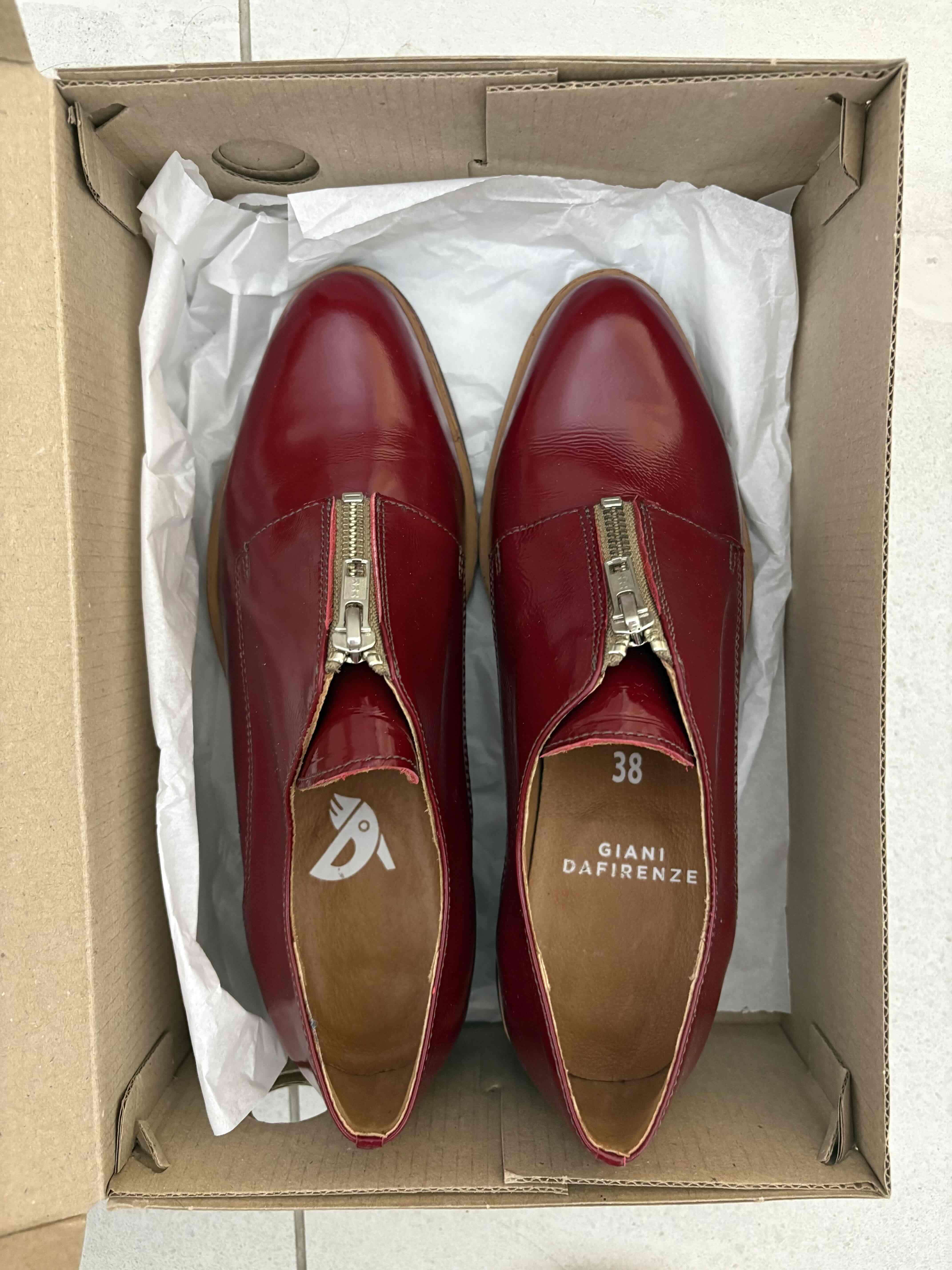 Zapatos de cuero - miniatura 5