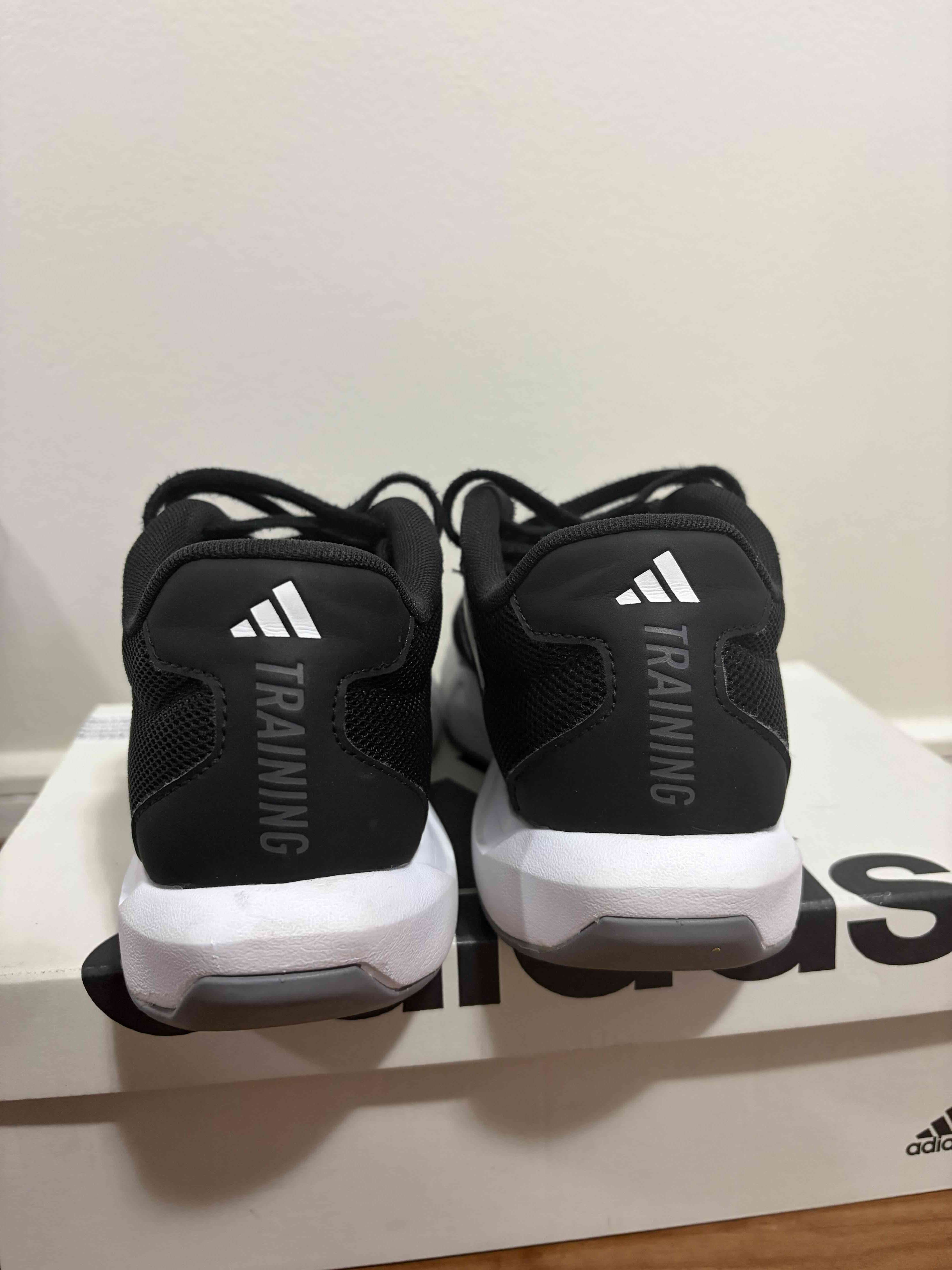 Zapatillas deportivas negras Adidas - miniatura 3