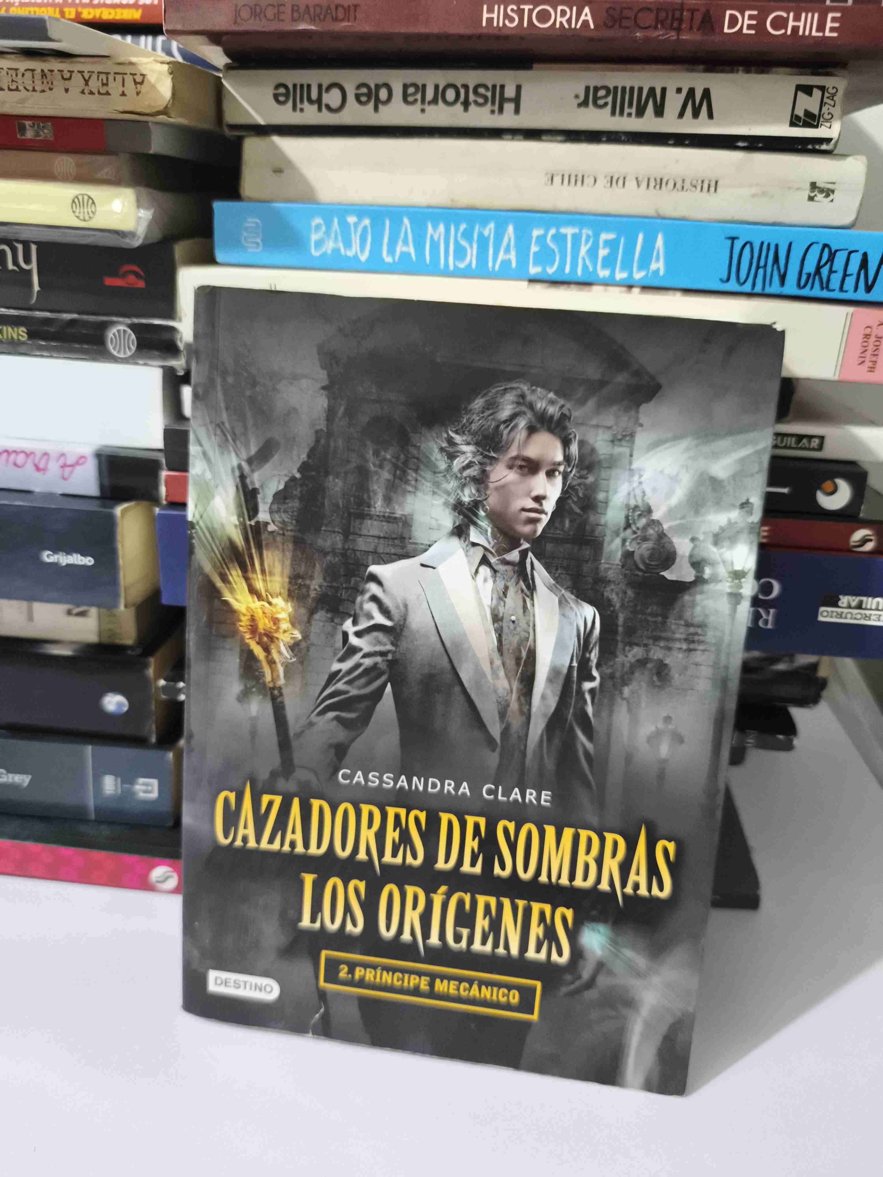 Libro Cazadores de Sombras 2
