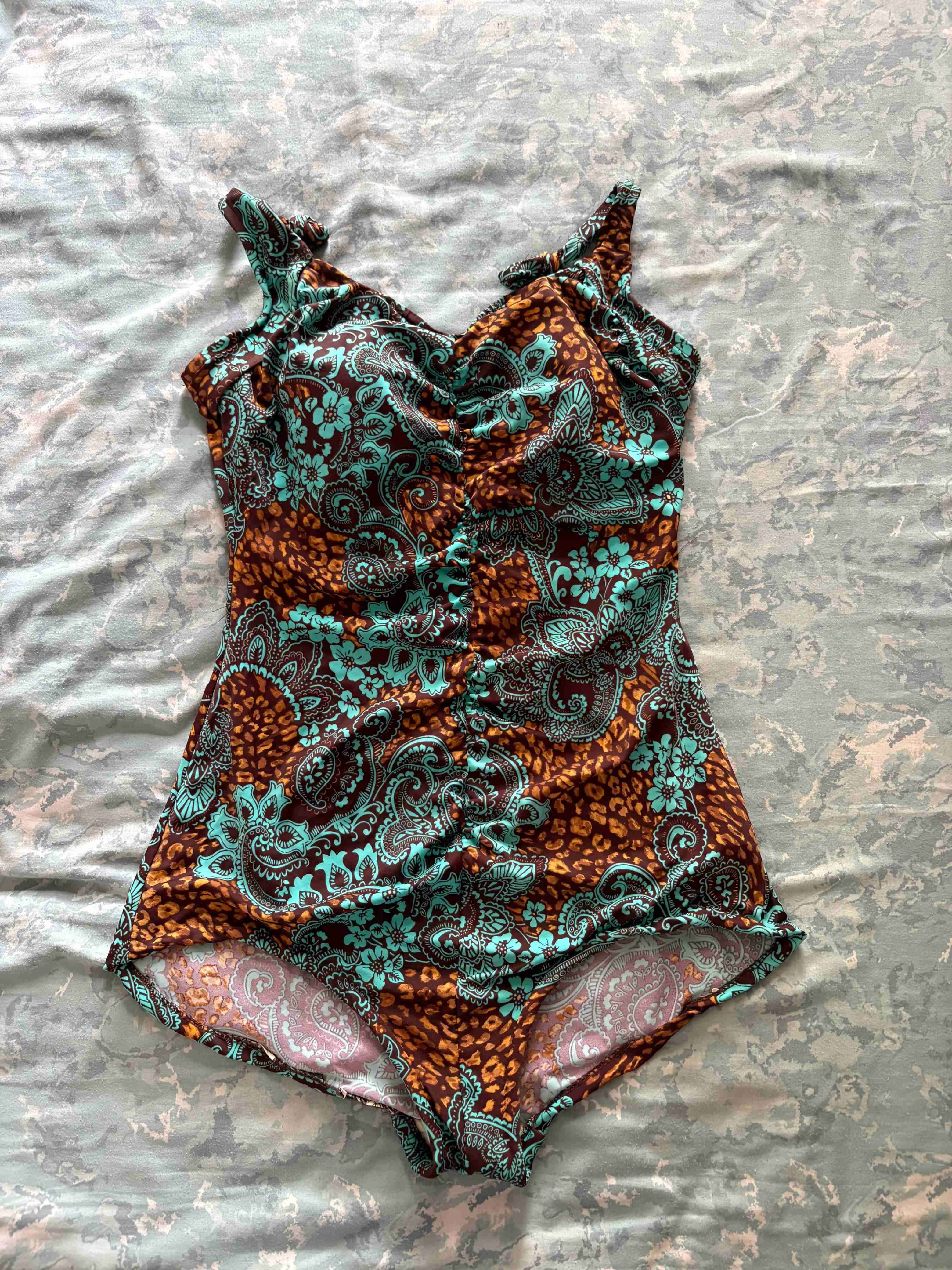 Enterito de baño estampado