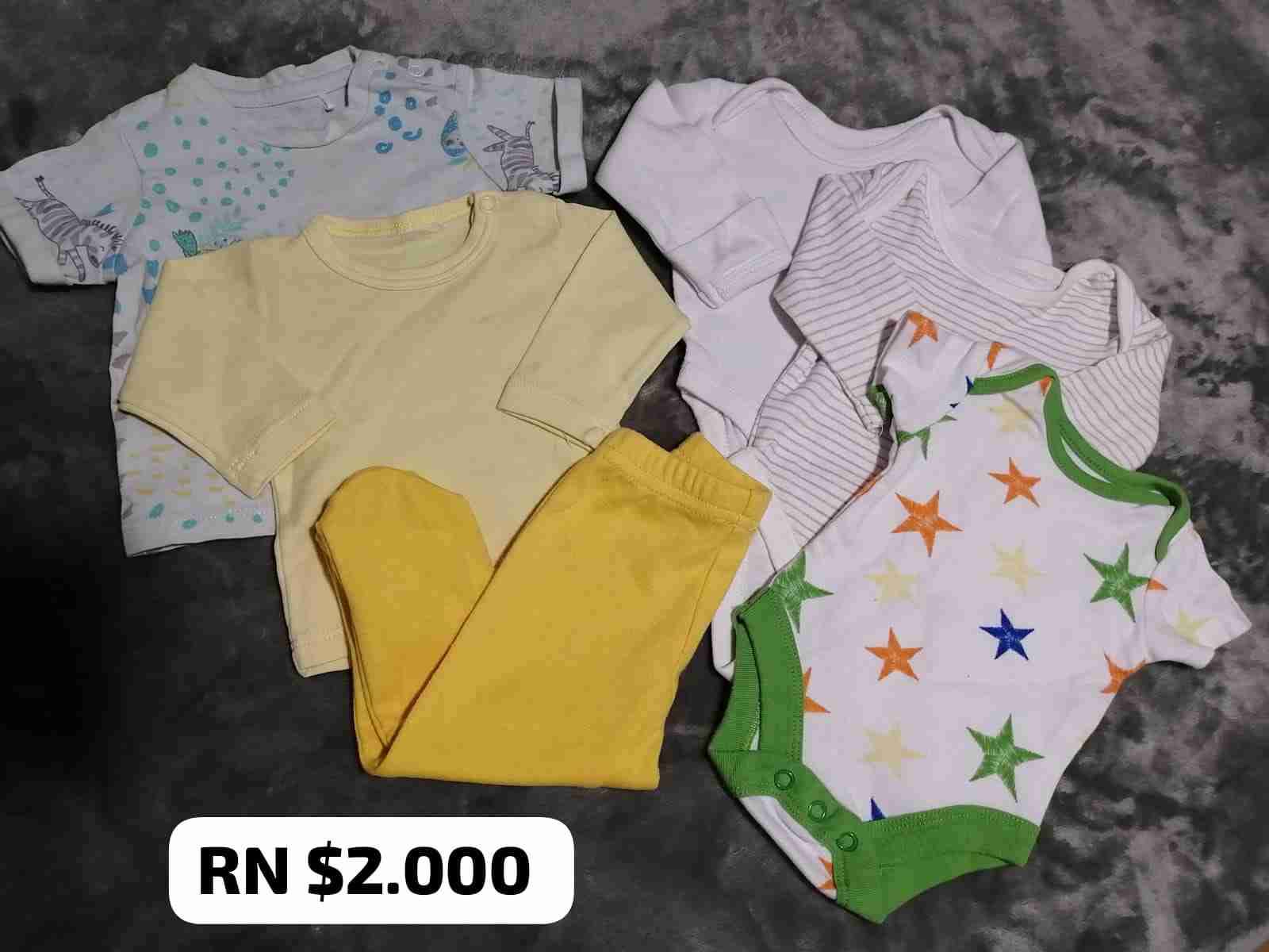 Lotecito ropa de bebé RN