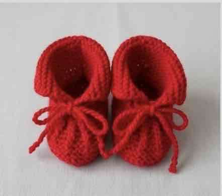 Zapatos tejido bebé rojos
