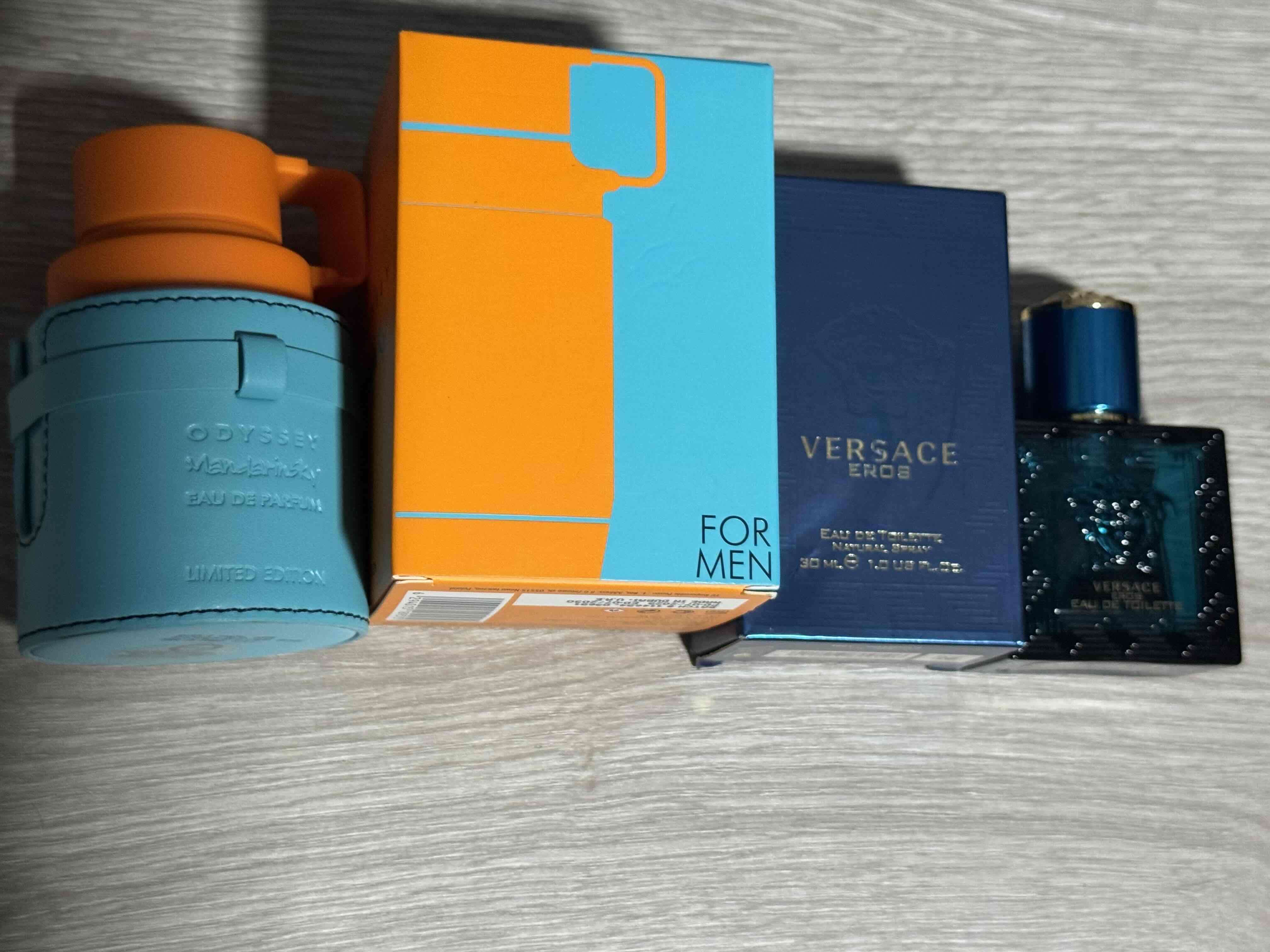 botellas de perfumes vacias