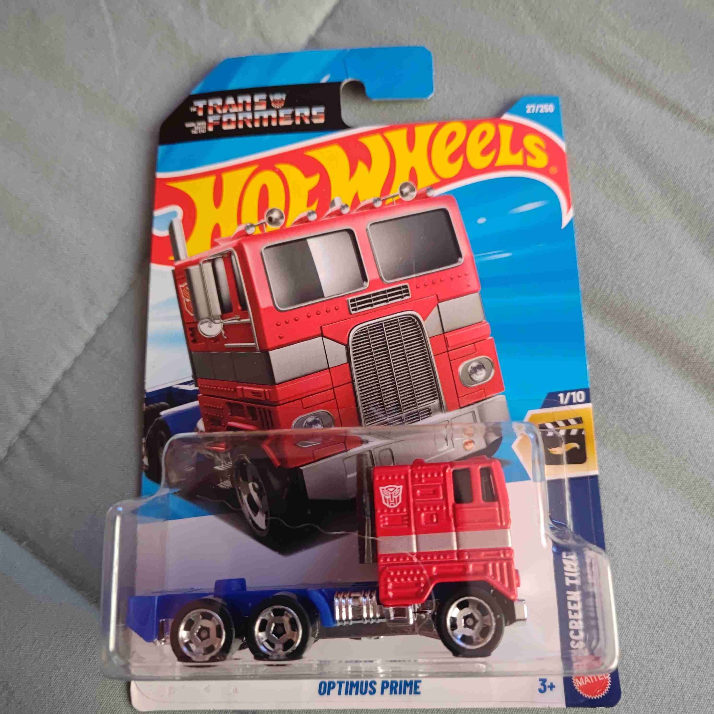 Hot Wheels Optimus Prime Transformers
