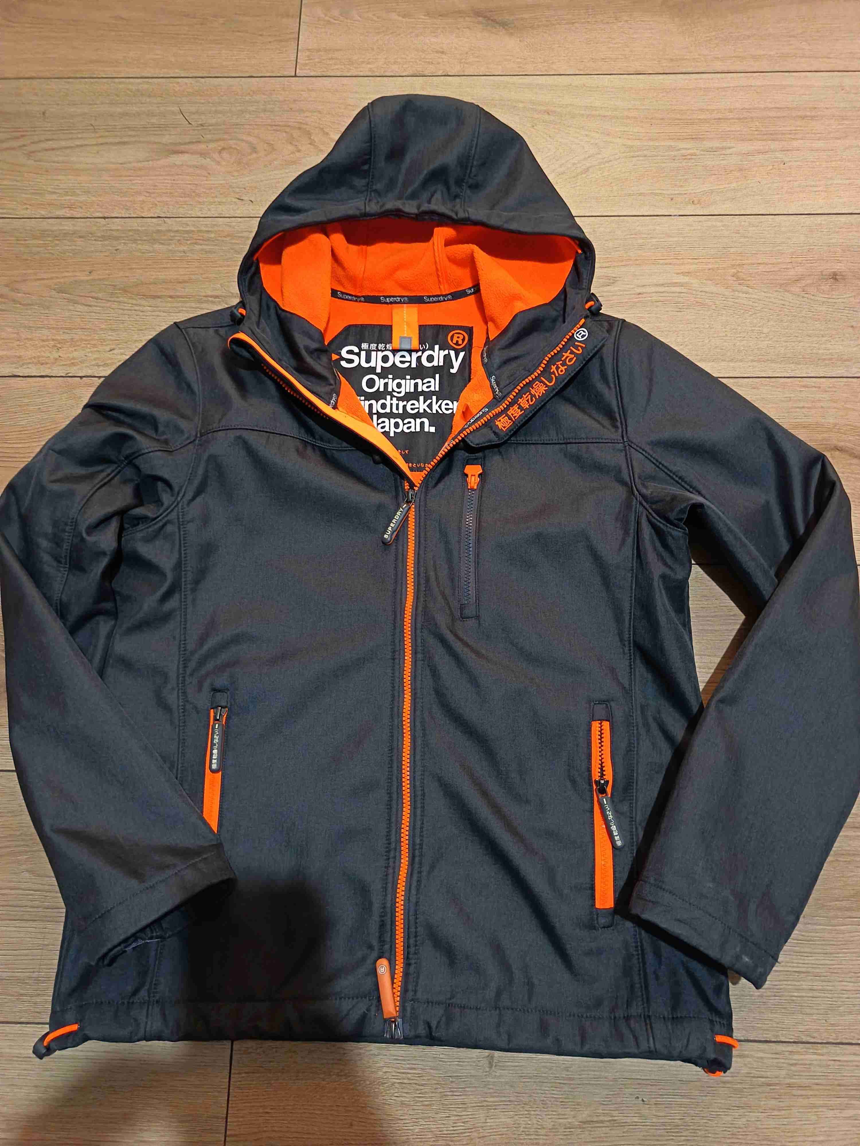 Chaqueta Superdry WindTrekker Talla M
