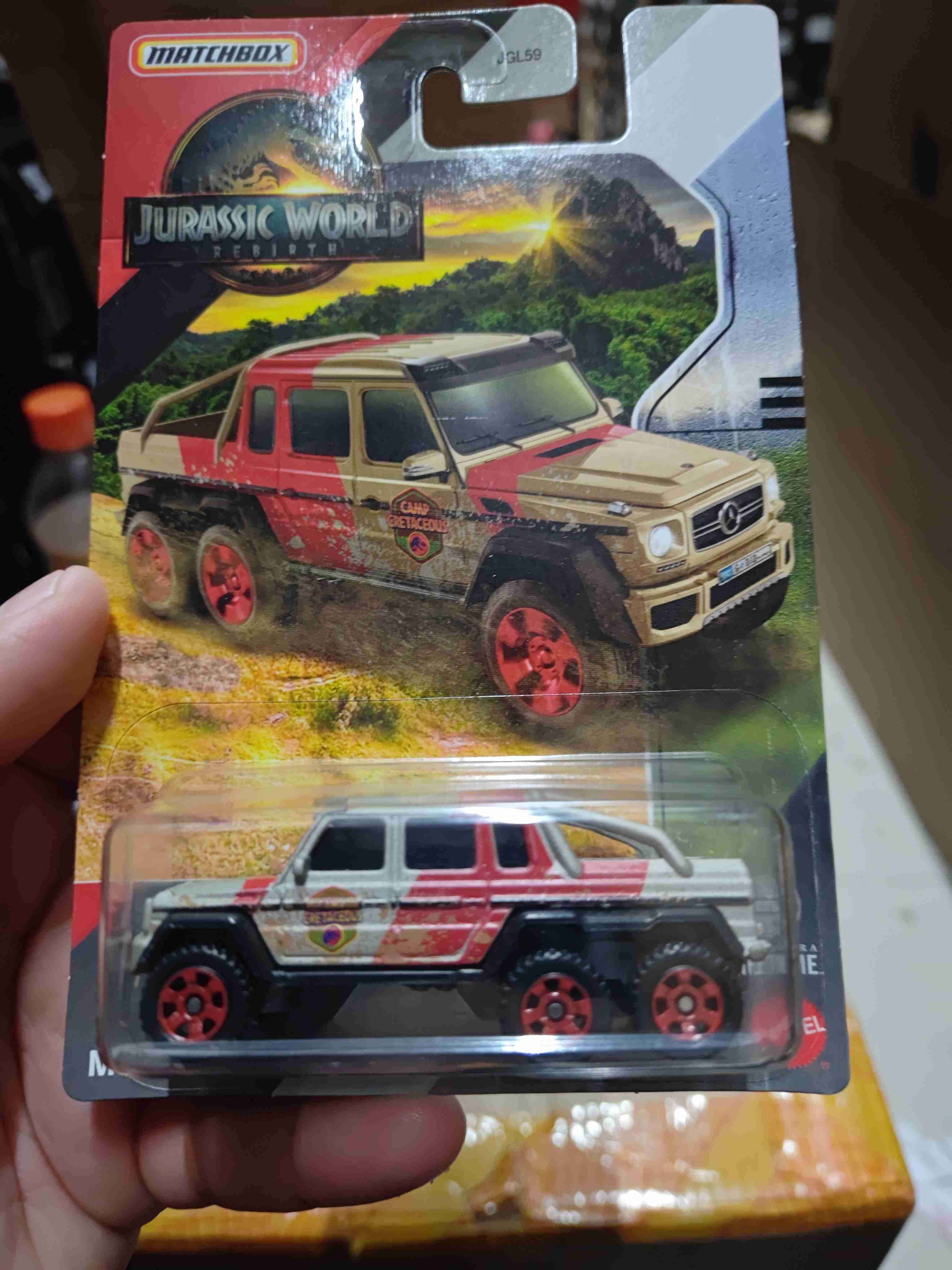 Matchbox Jurassic World Camioneta