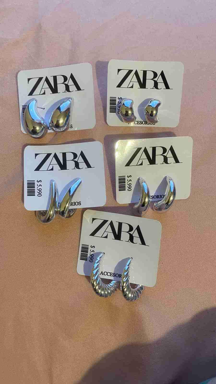 Set de aros plateados Zara