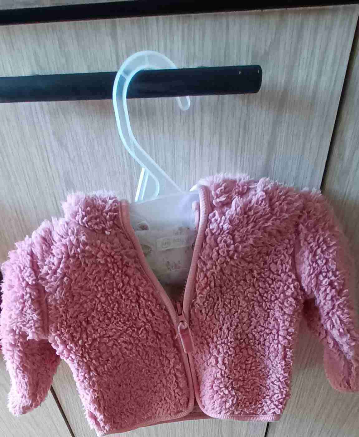 Corderito tedy abrigador con capucha y orejitas