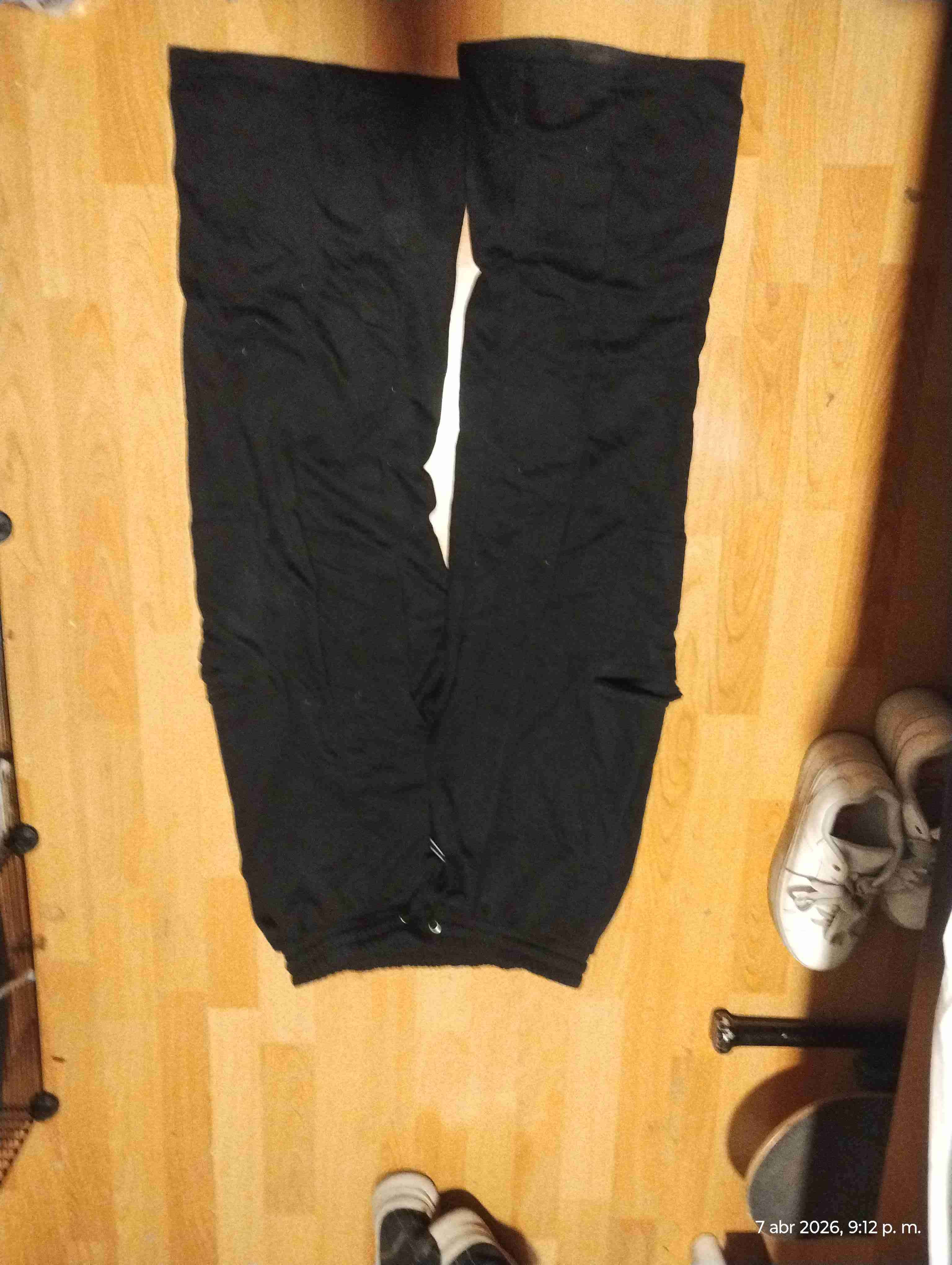 Pantalones negros cargo unisex