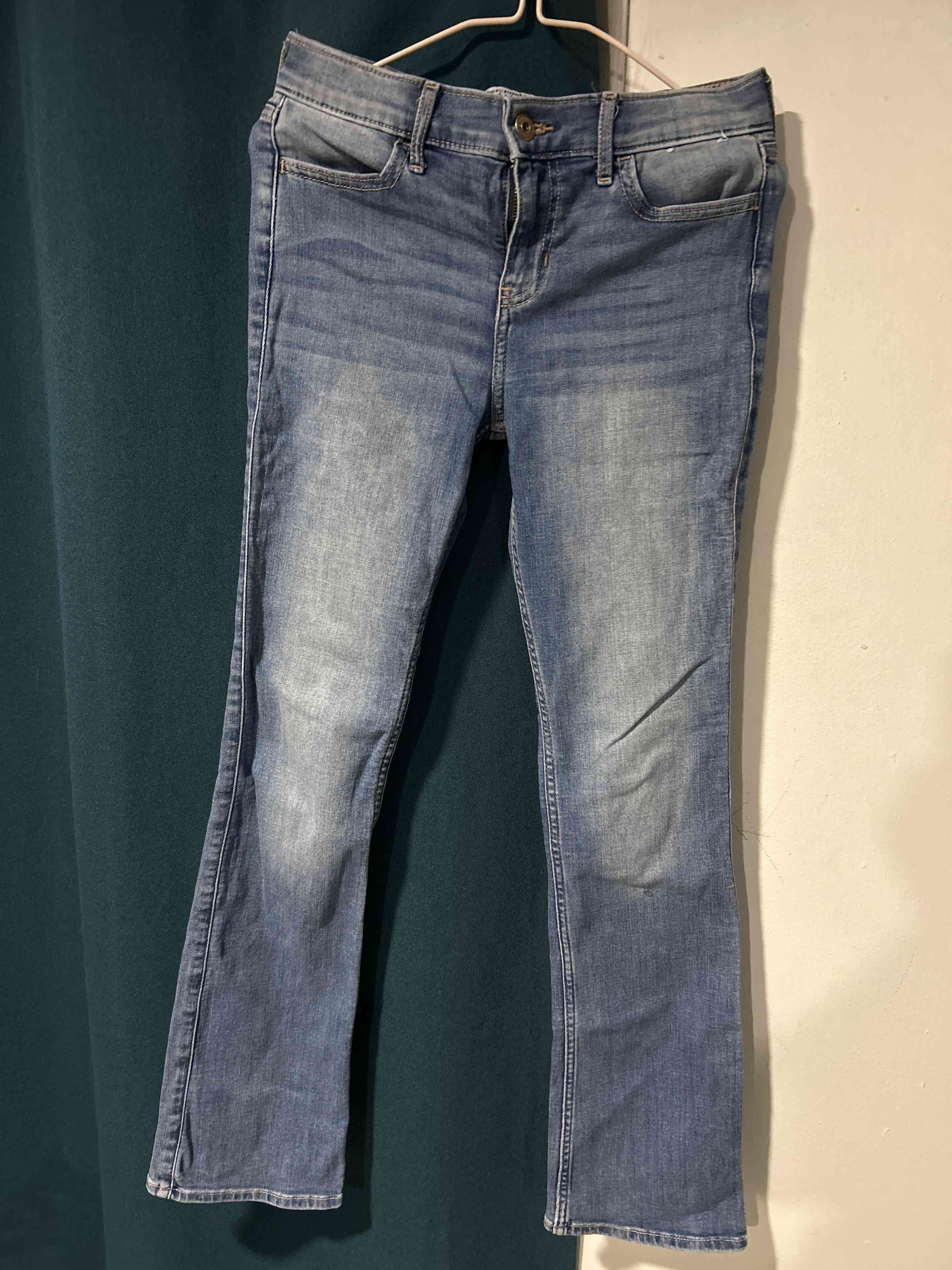 Jeans clásicos azul claro