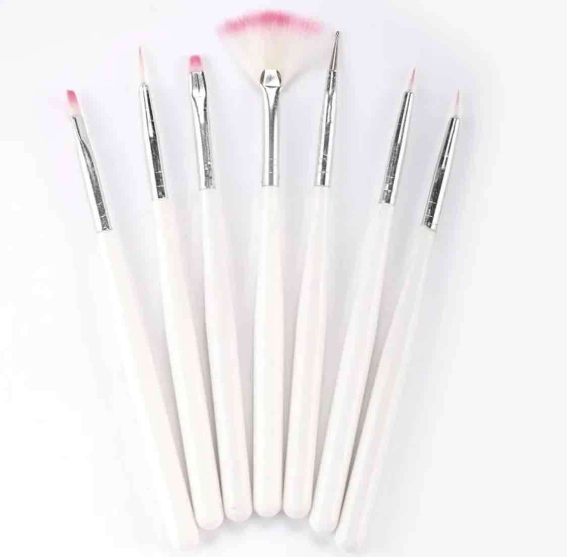 Set de 7 pinceles de uñas nail art