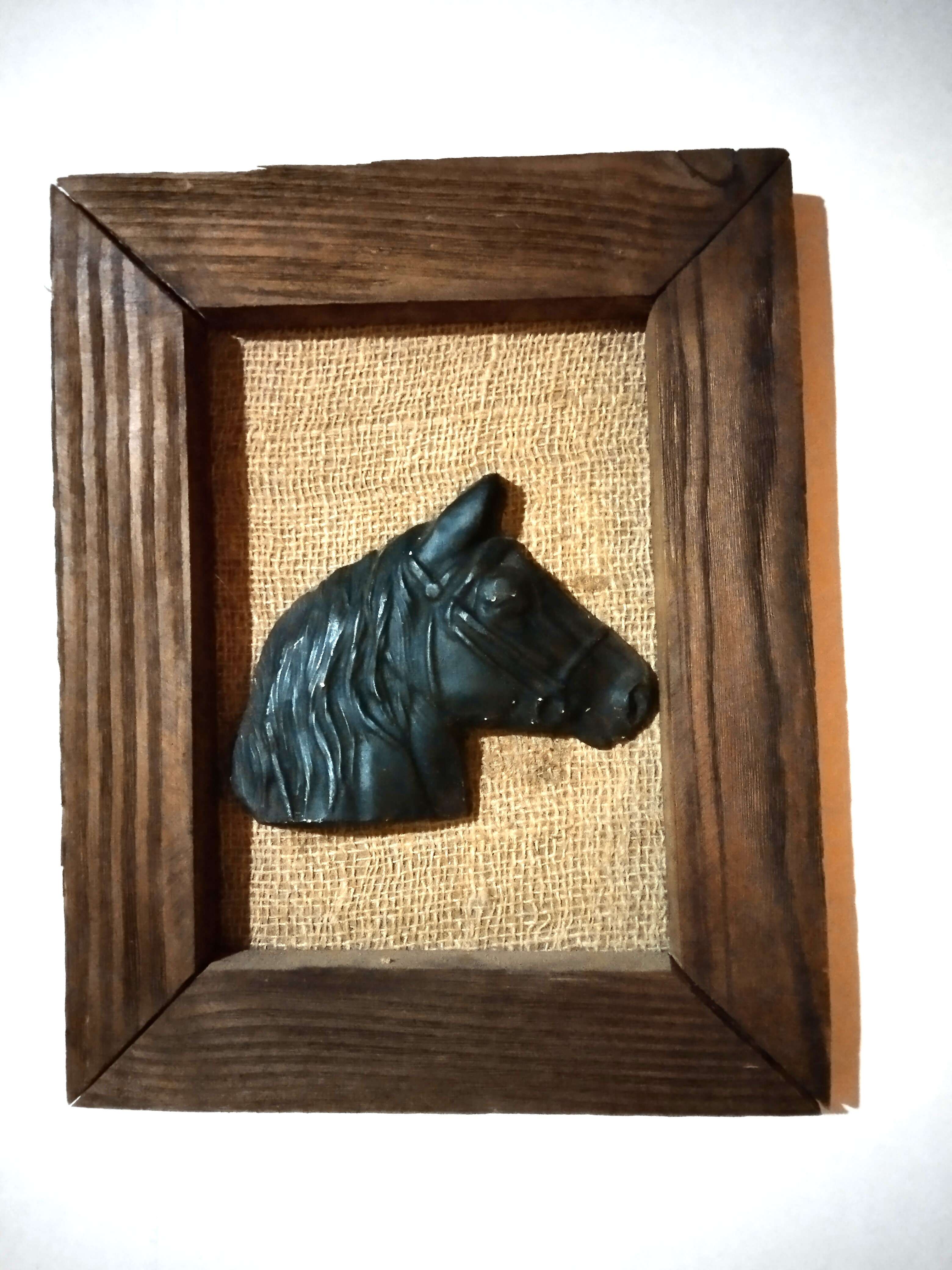 CUADRO DECORATIVO CON RELIEVE CABALLO