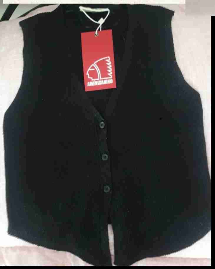 Chaleco negro Americano