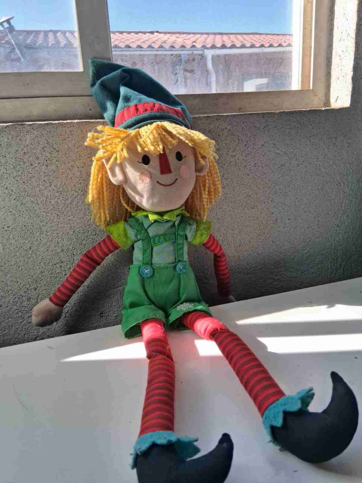 Muñeco duendes magicos