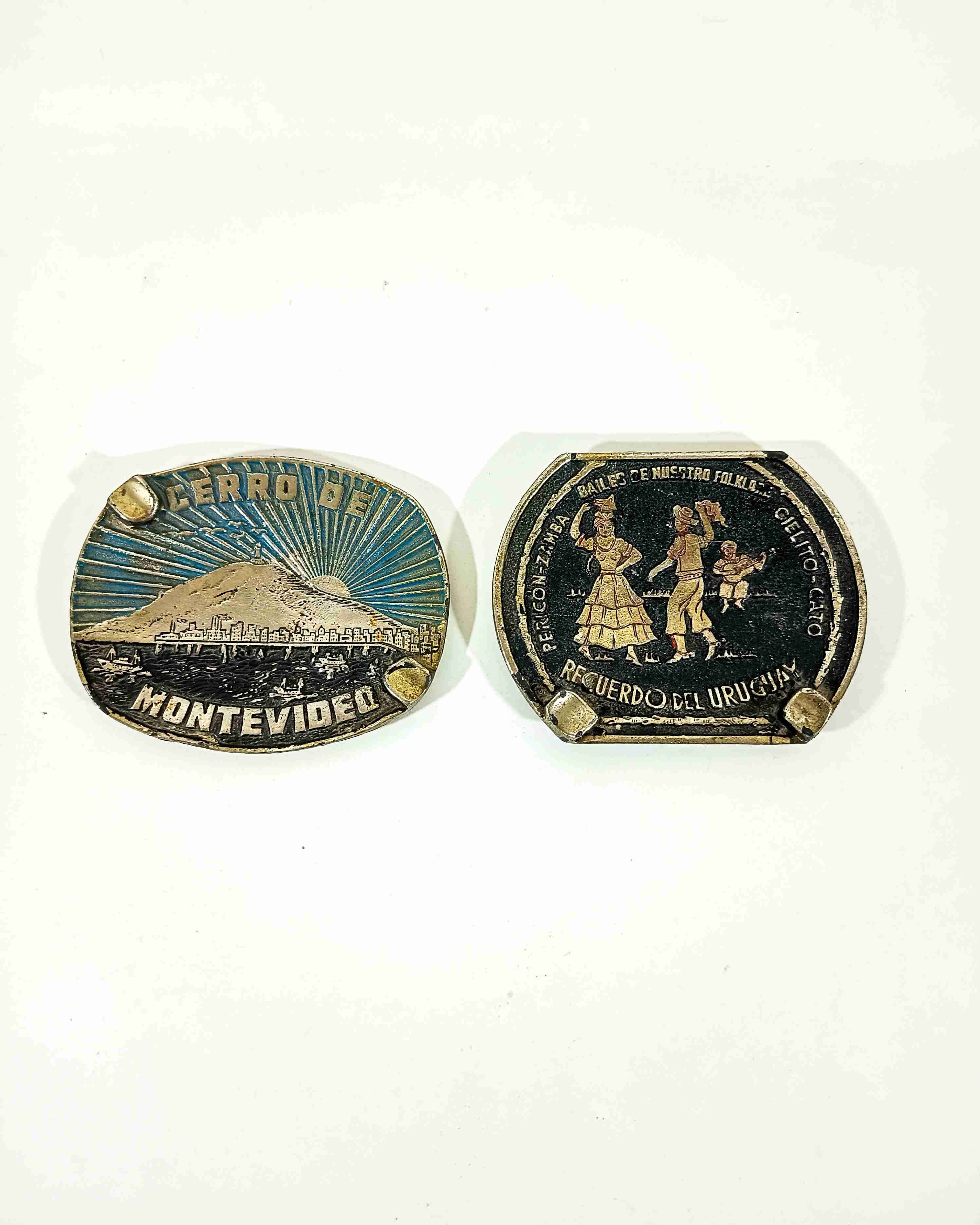 Antiguos ceniceros de Uruguay.