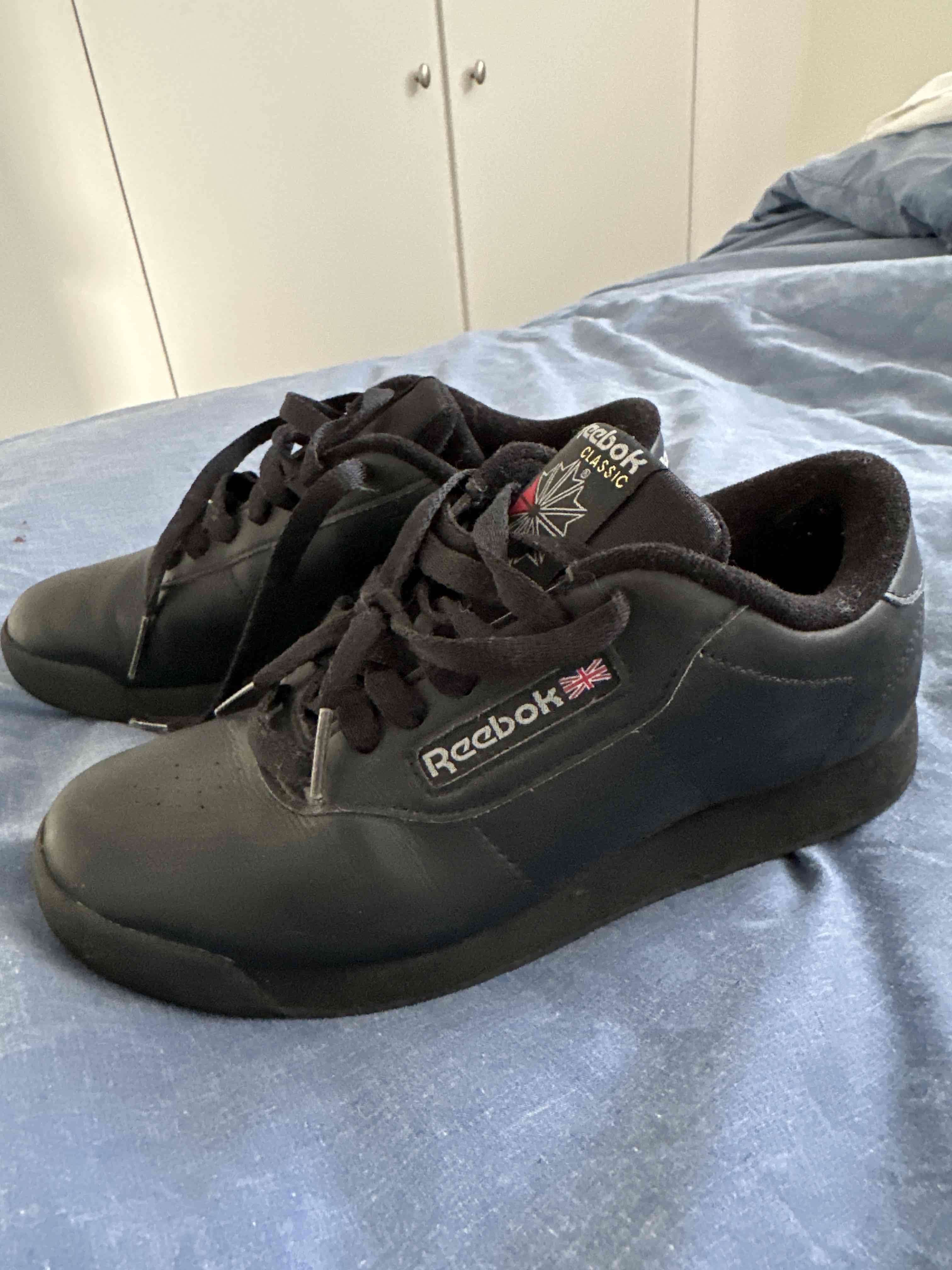 Zapatillas negras Reebok Classic