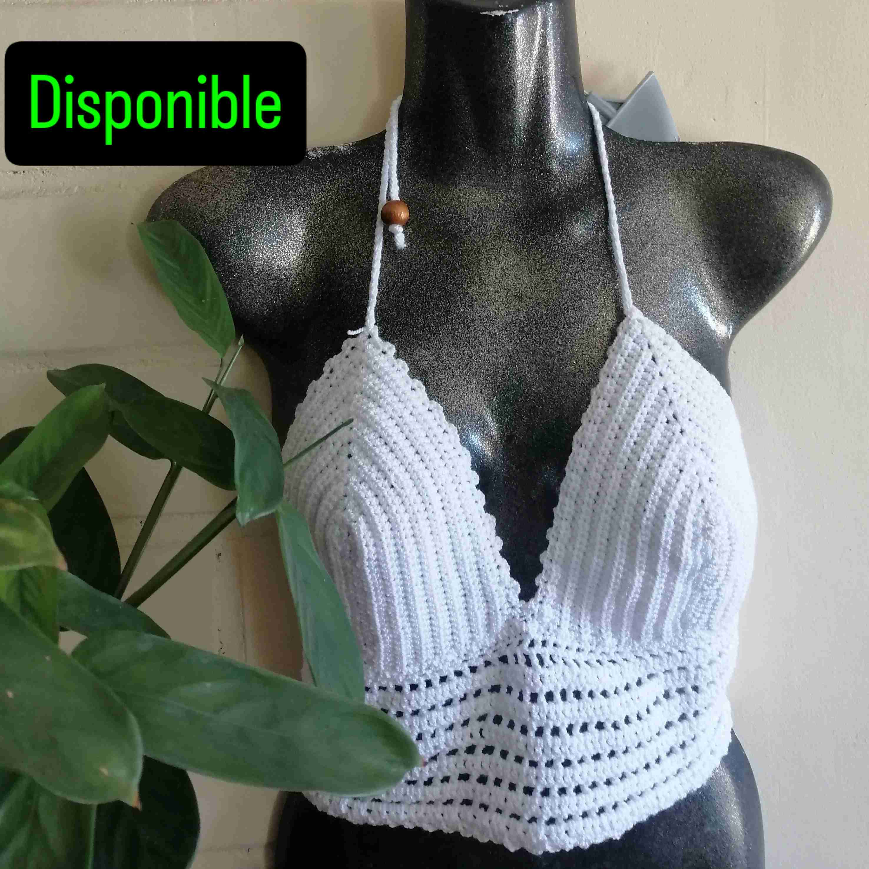 Top tejido blanco con tiras