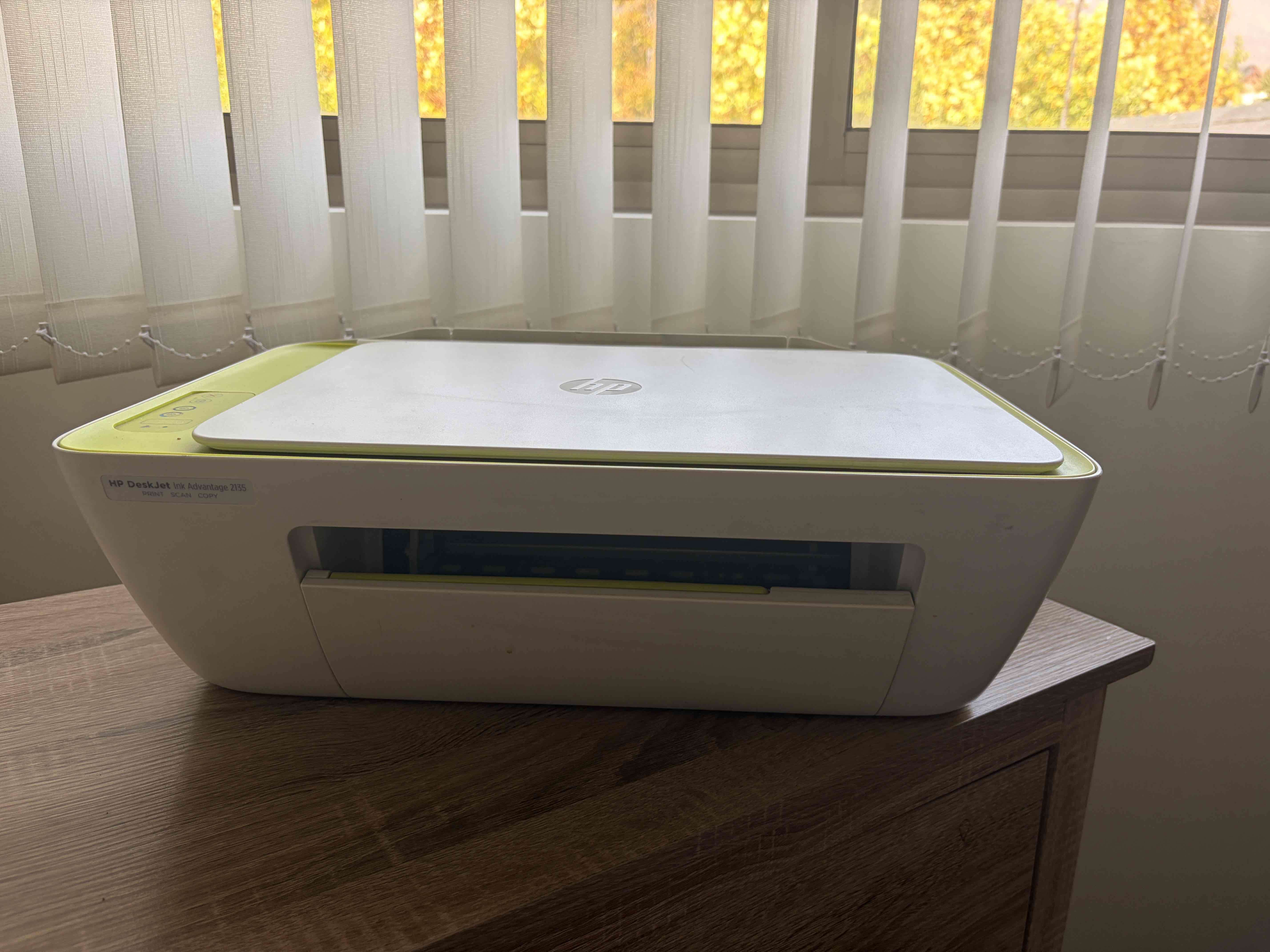 Impresora HP DeskJet 2135