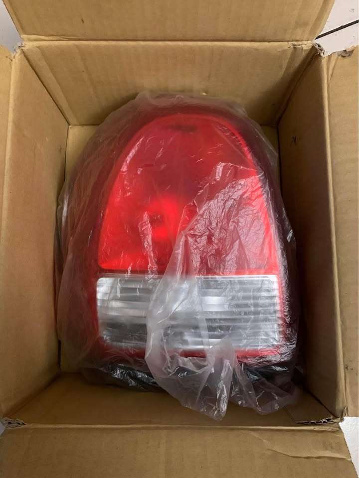 Foco trasero Izquierdo Corsa 2011 3 puertas