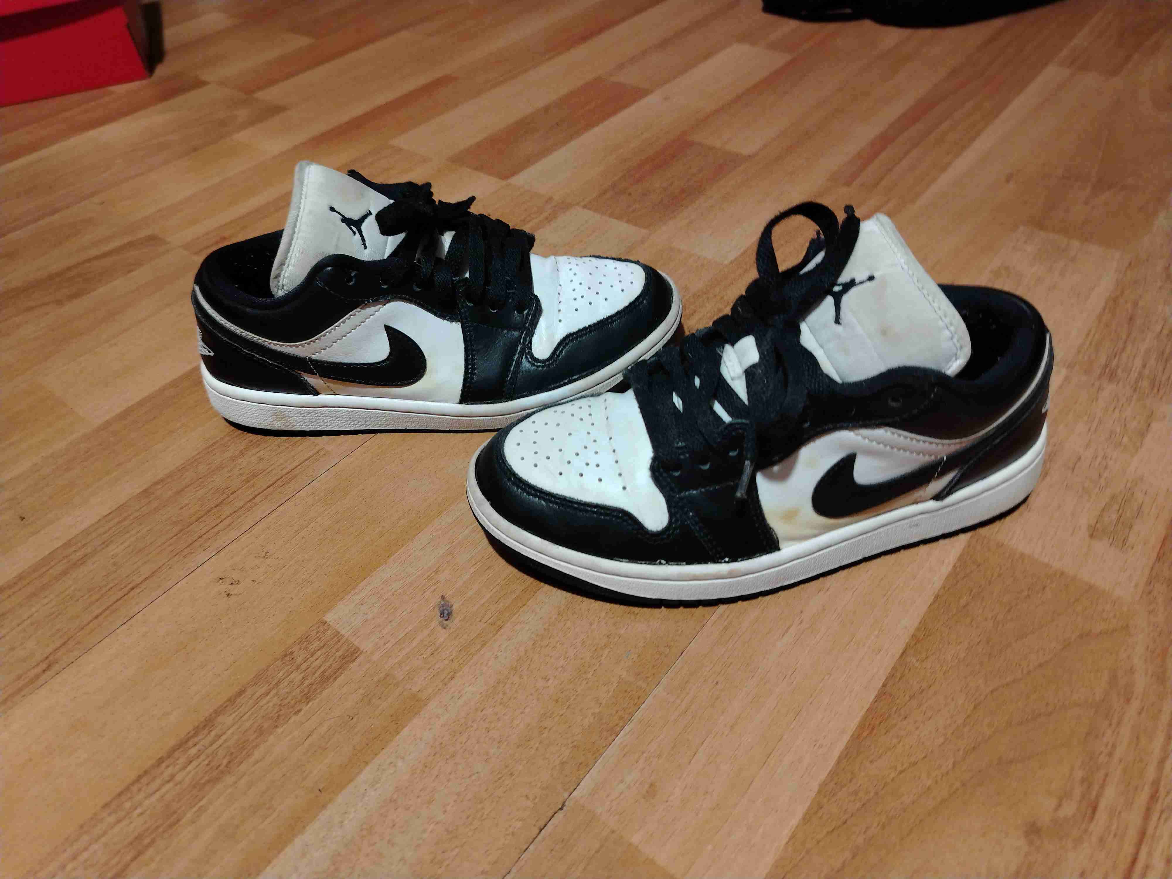 Nike jordan 1 low vintage panda talla 37.5
