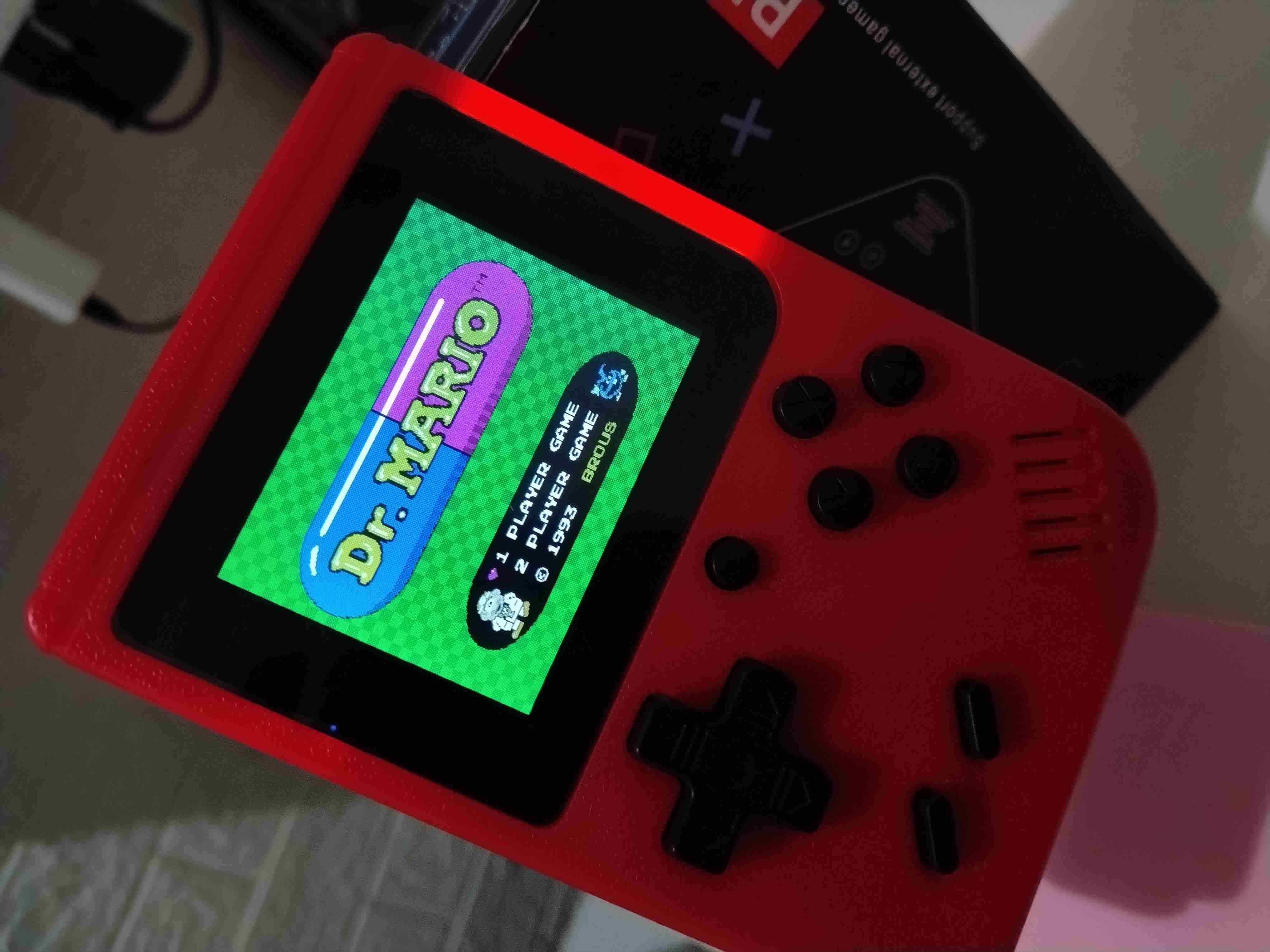 Consola portátil retro roja NES 8 bits 400 juegos