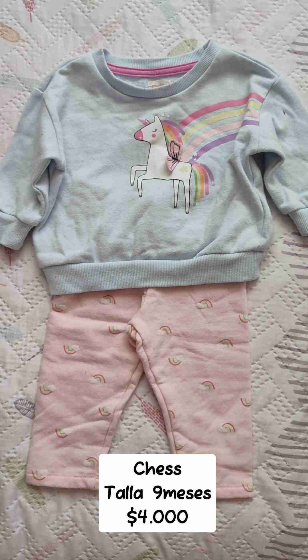 Conjunto bebé unicornio y arcoíris