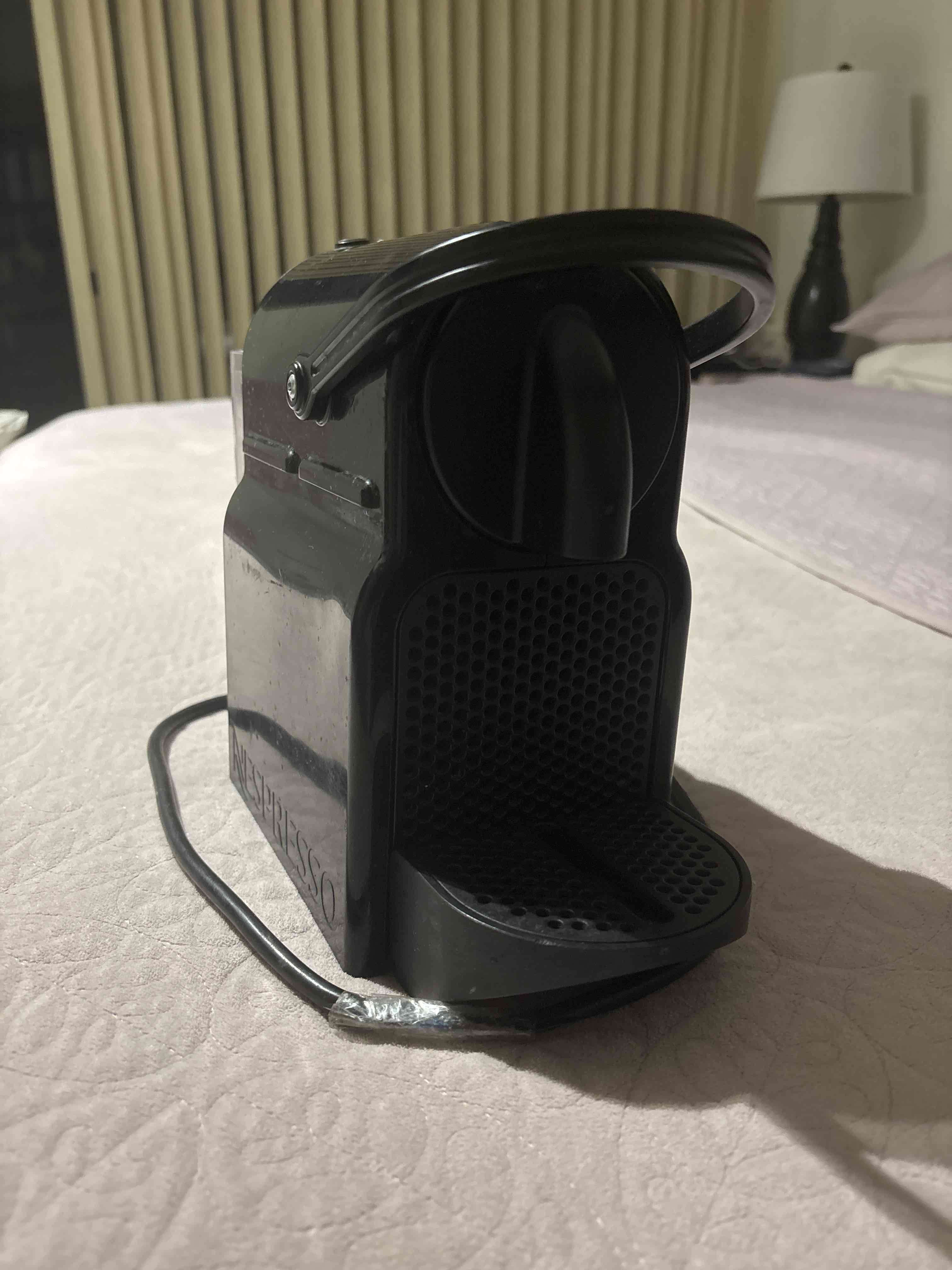 Máquina de café Nespresso Inissia