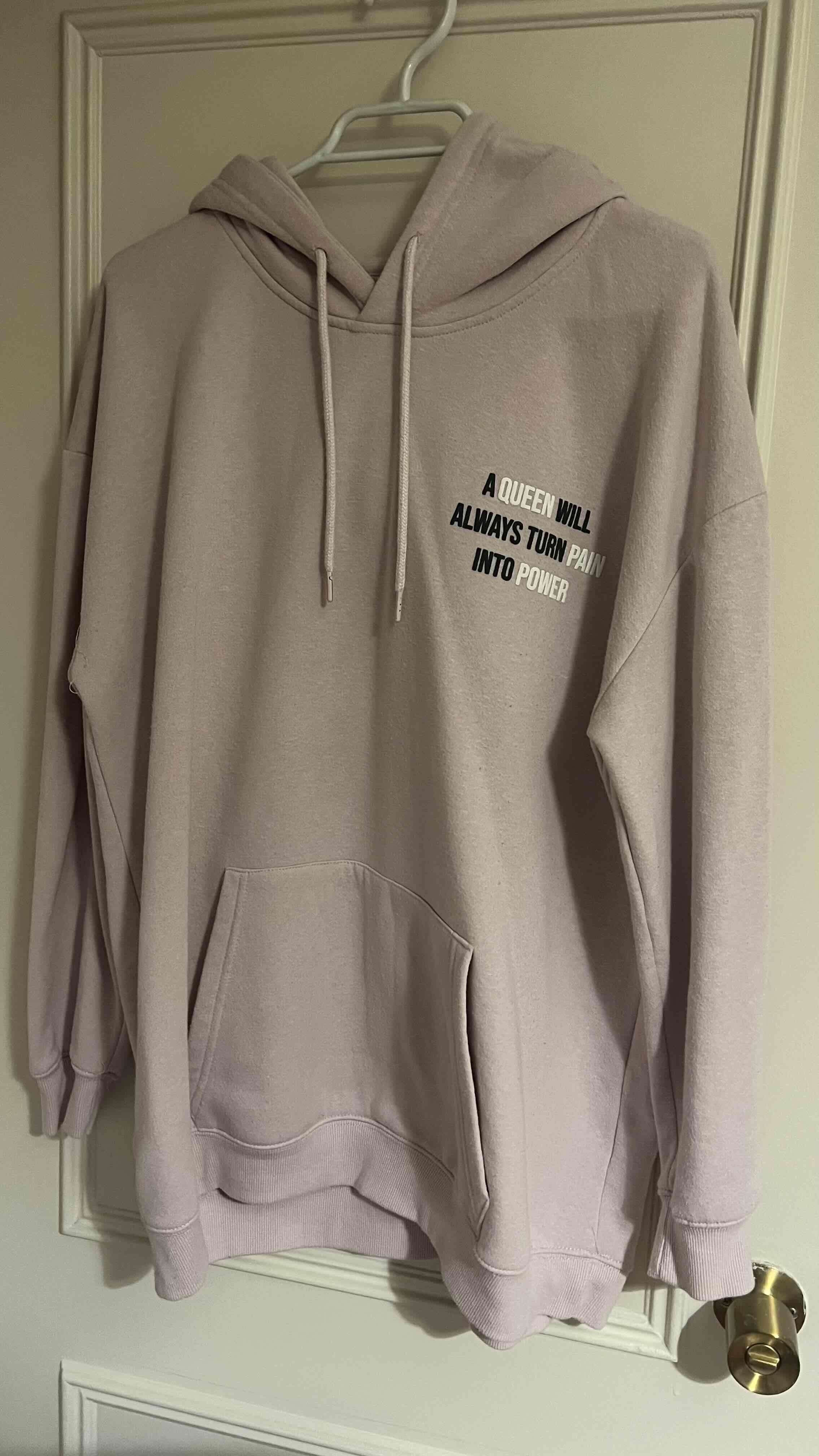 Polerón rosado claro  canguro