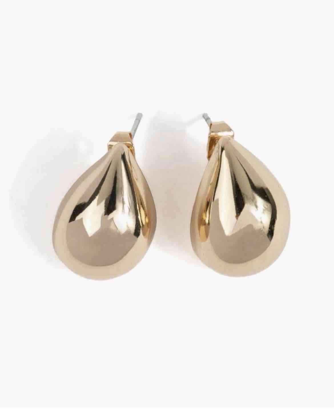 Aros dorados brillantes