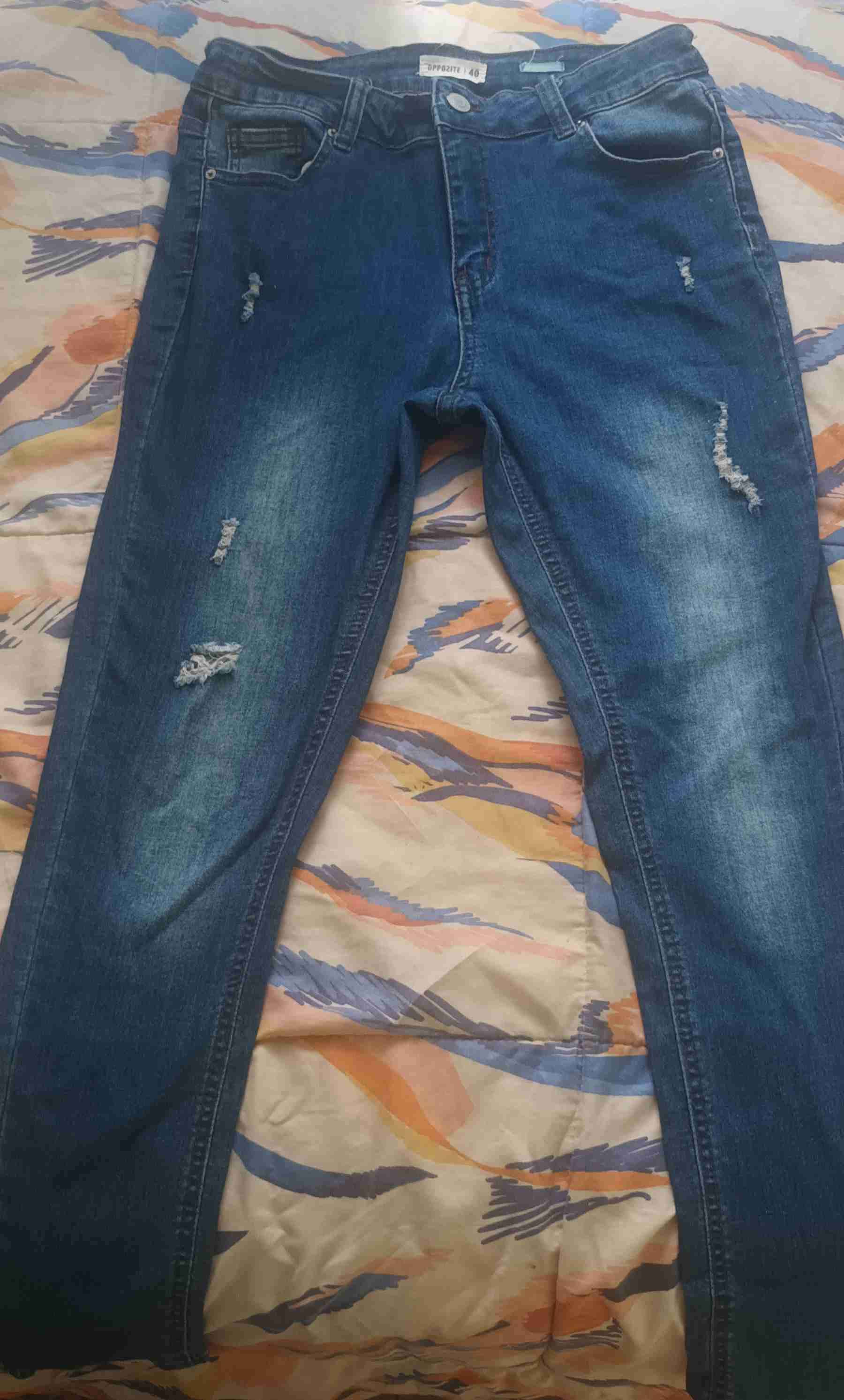 Jeans azul desgastados