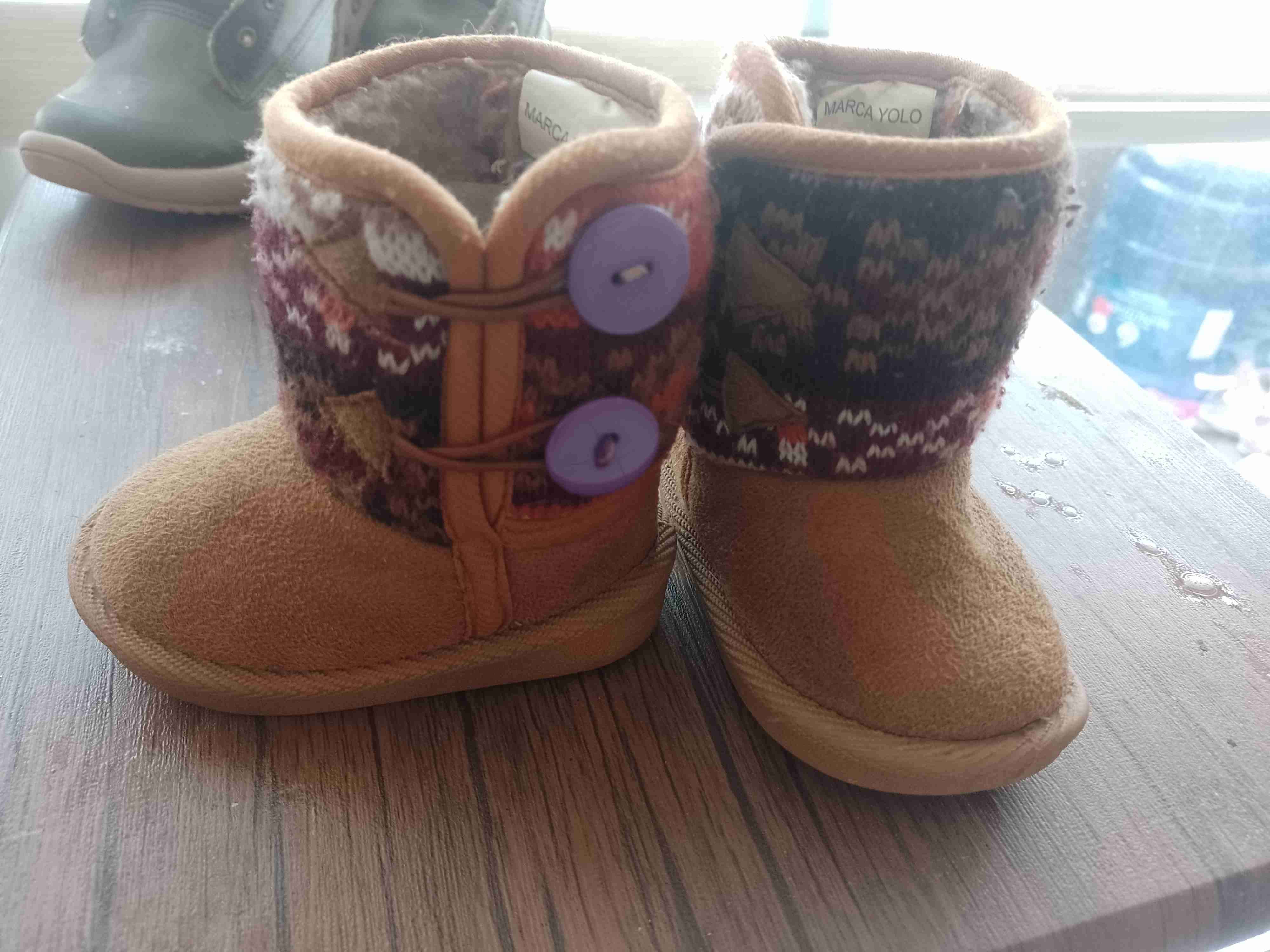 Botas de niño pequeñas