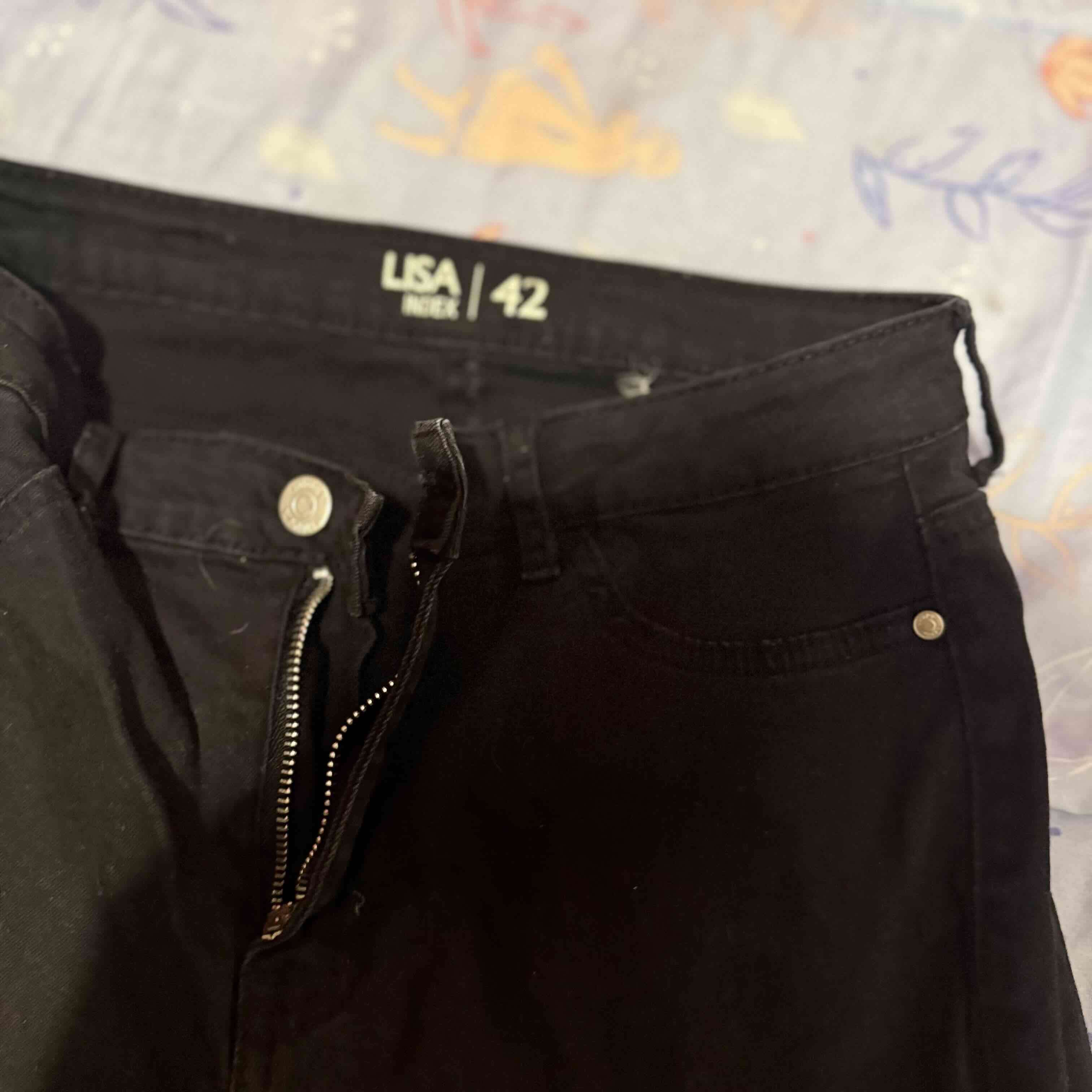 Jeans negros talla 42