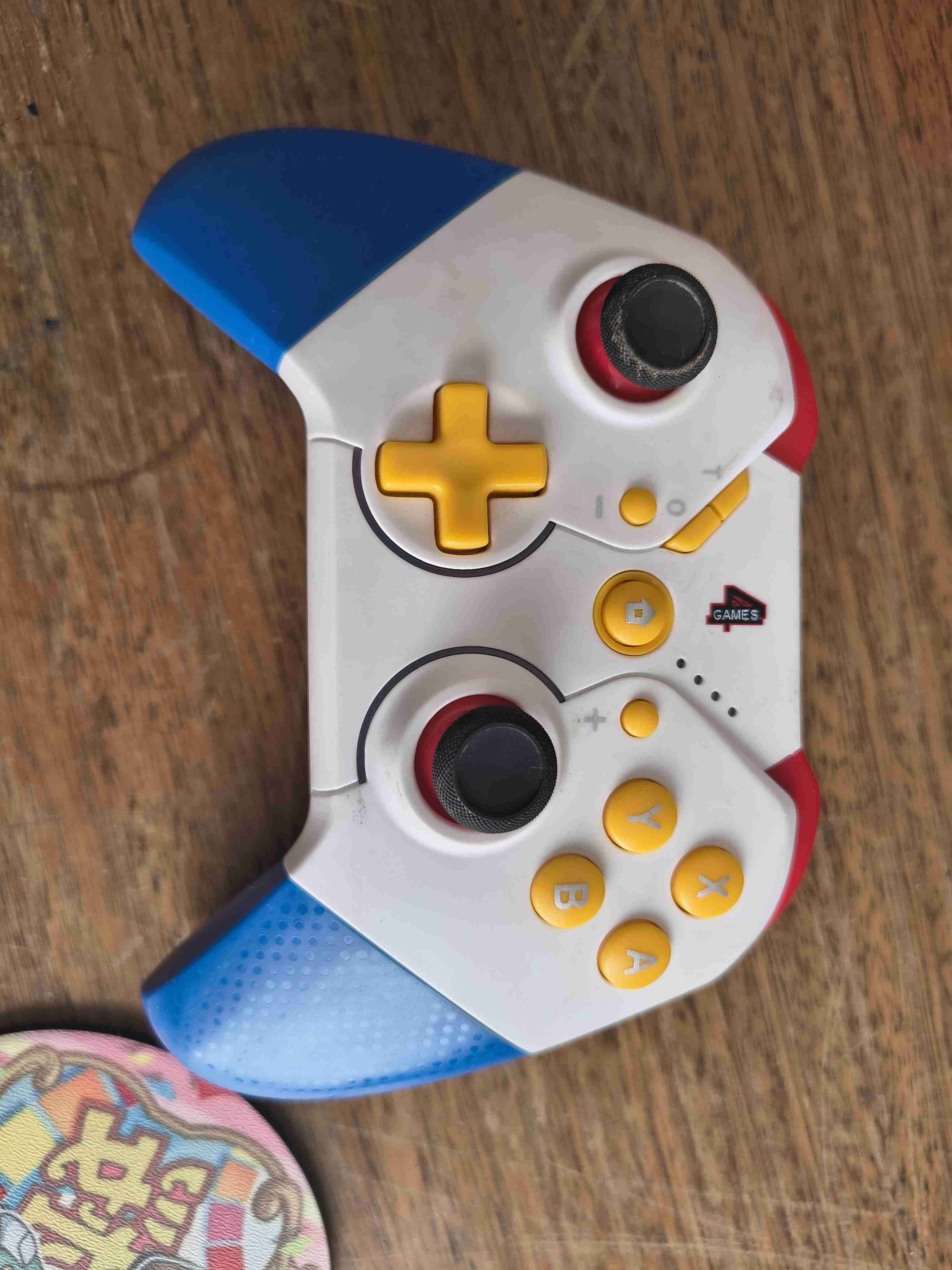 Control de juegos multicolor