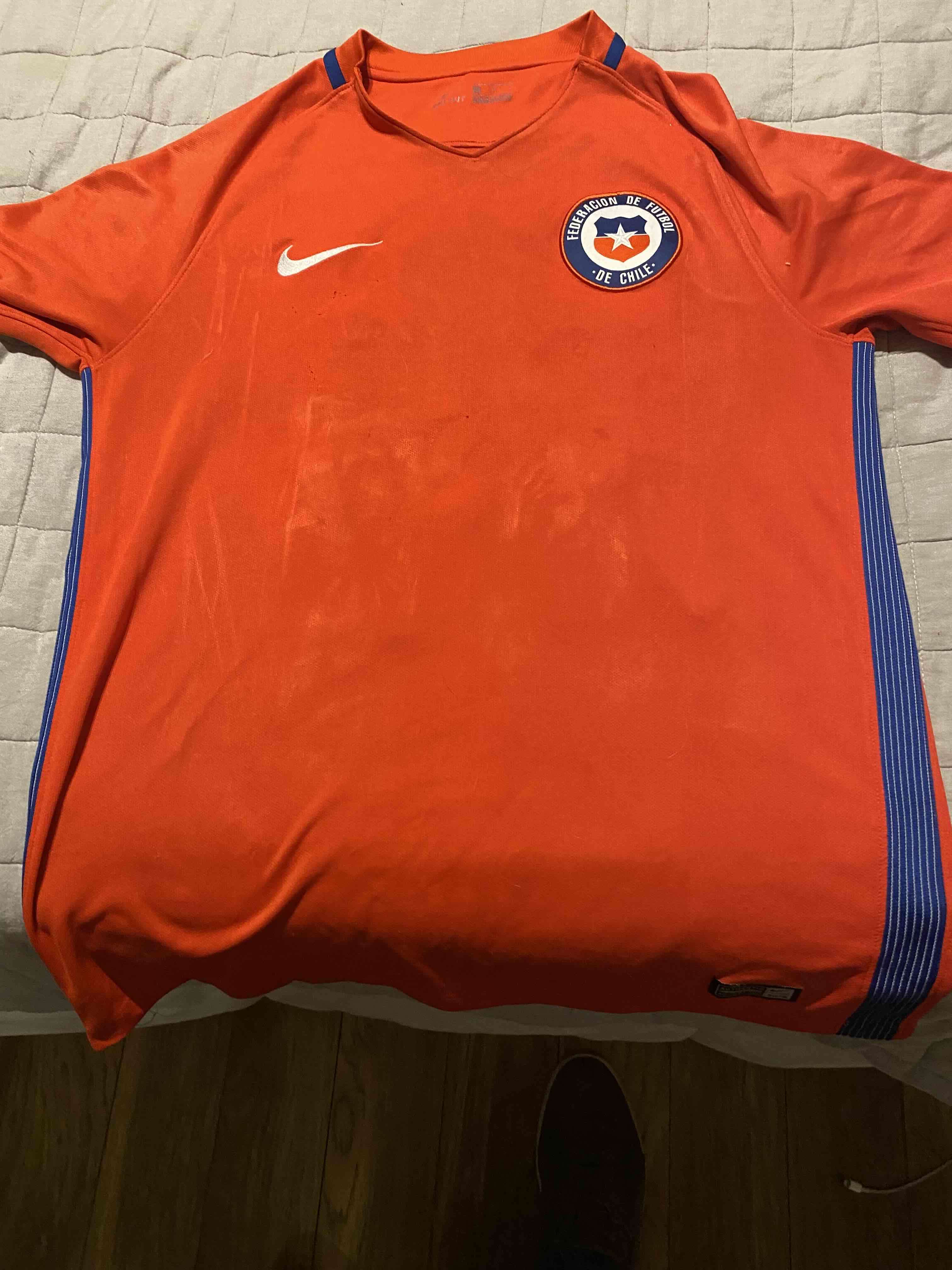 Camiseta roja de la selección chilena