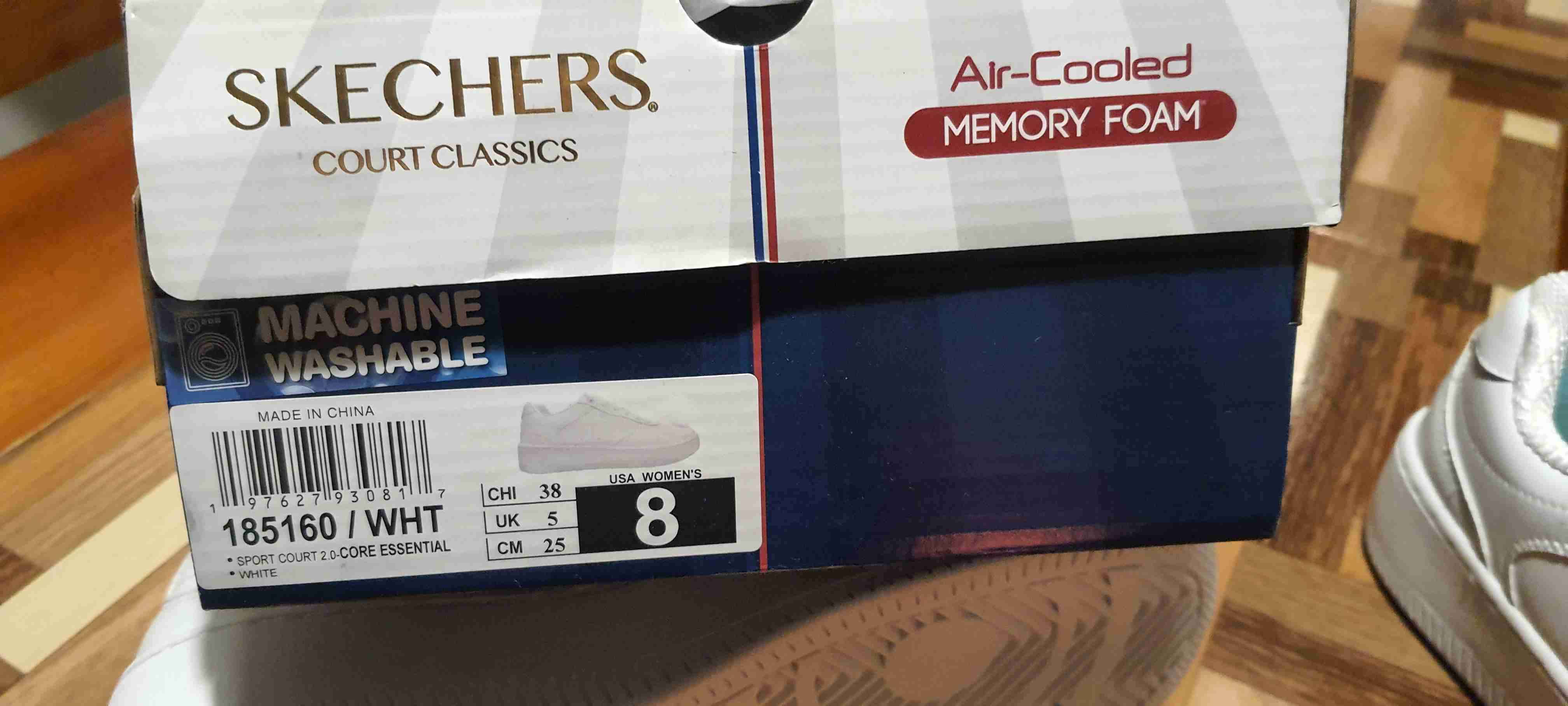 Zapatillas Skechers Court Classics blancas