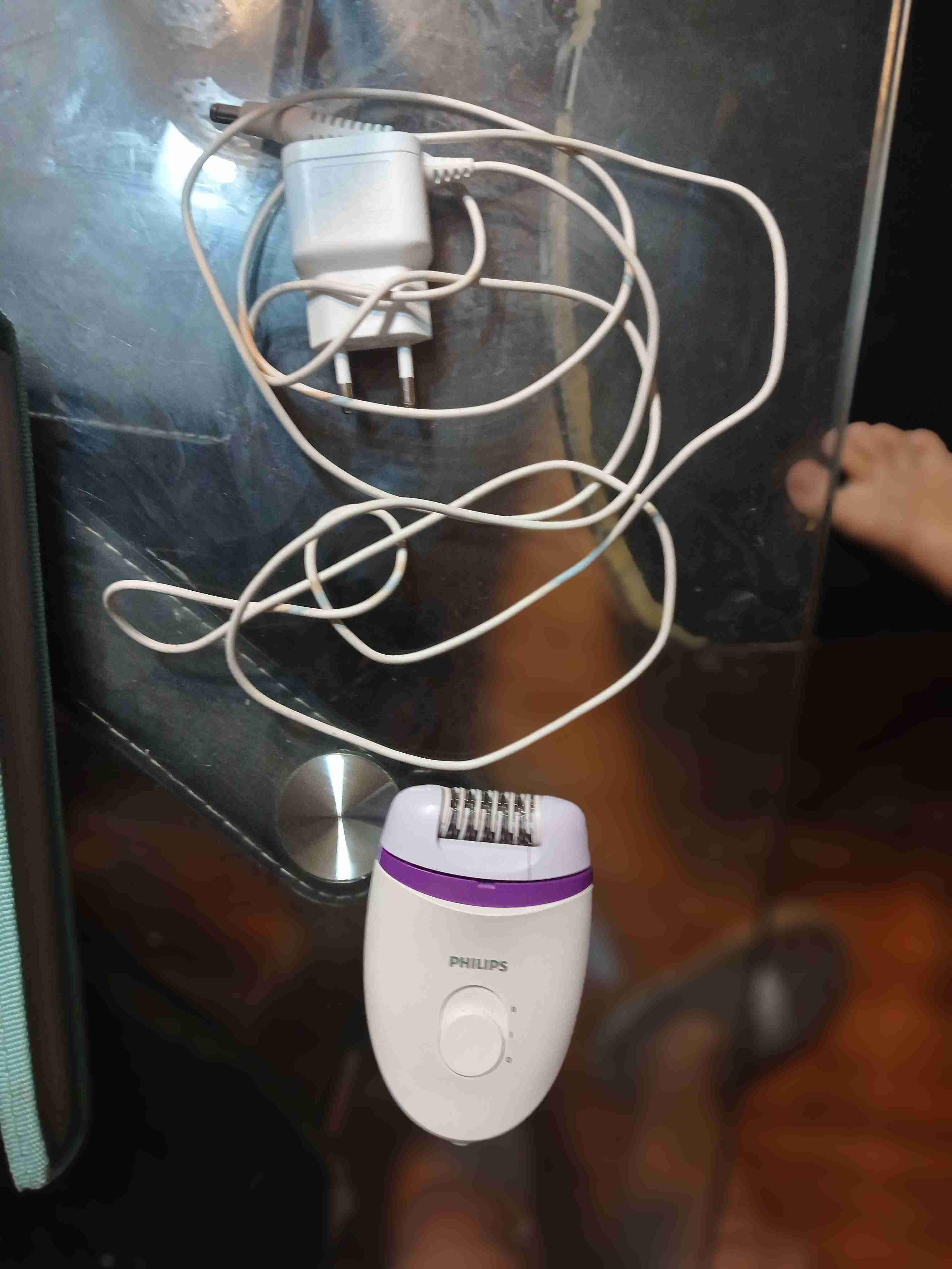Depiladora Philips con cargador