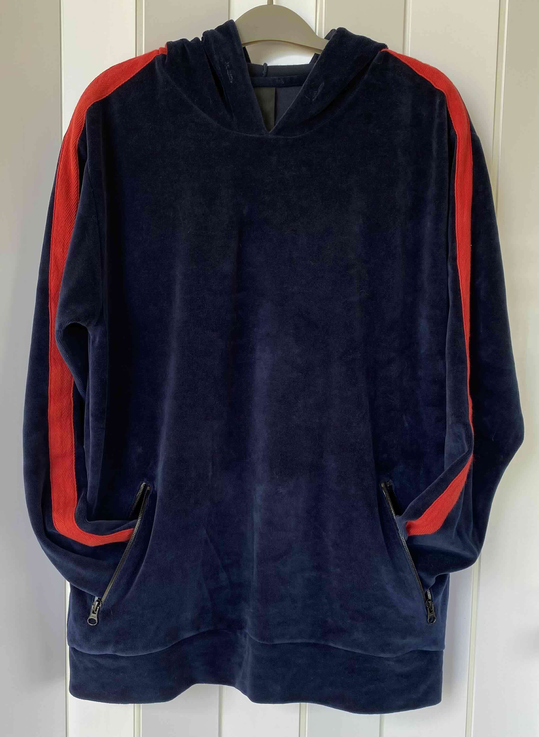 Polerón Azul TL marca Tascani