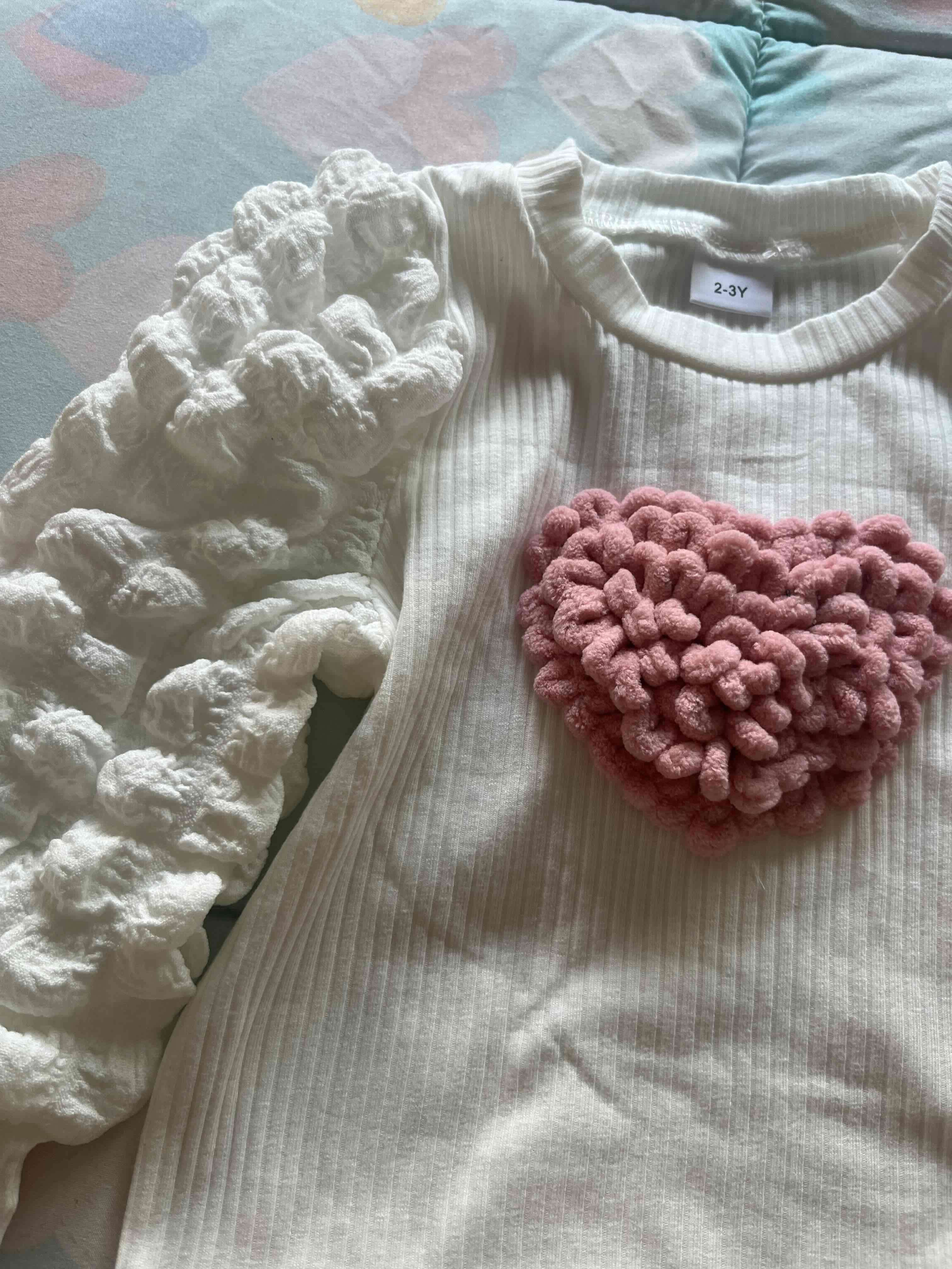 Conjunto infantil blanco y rosa - miniatura 3