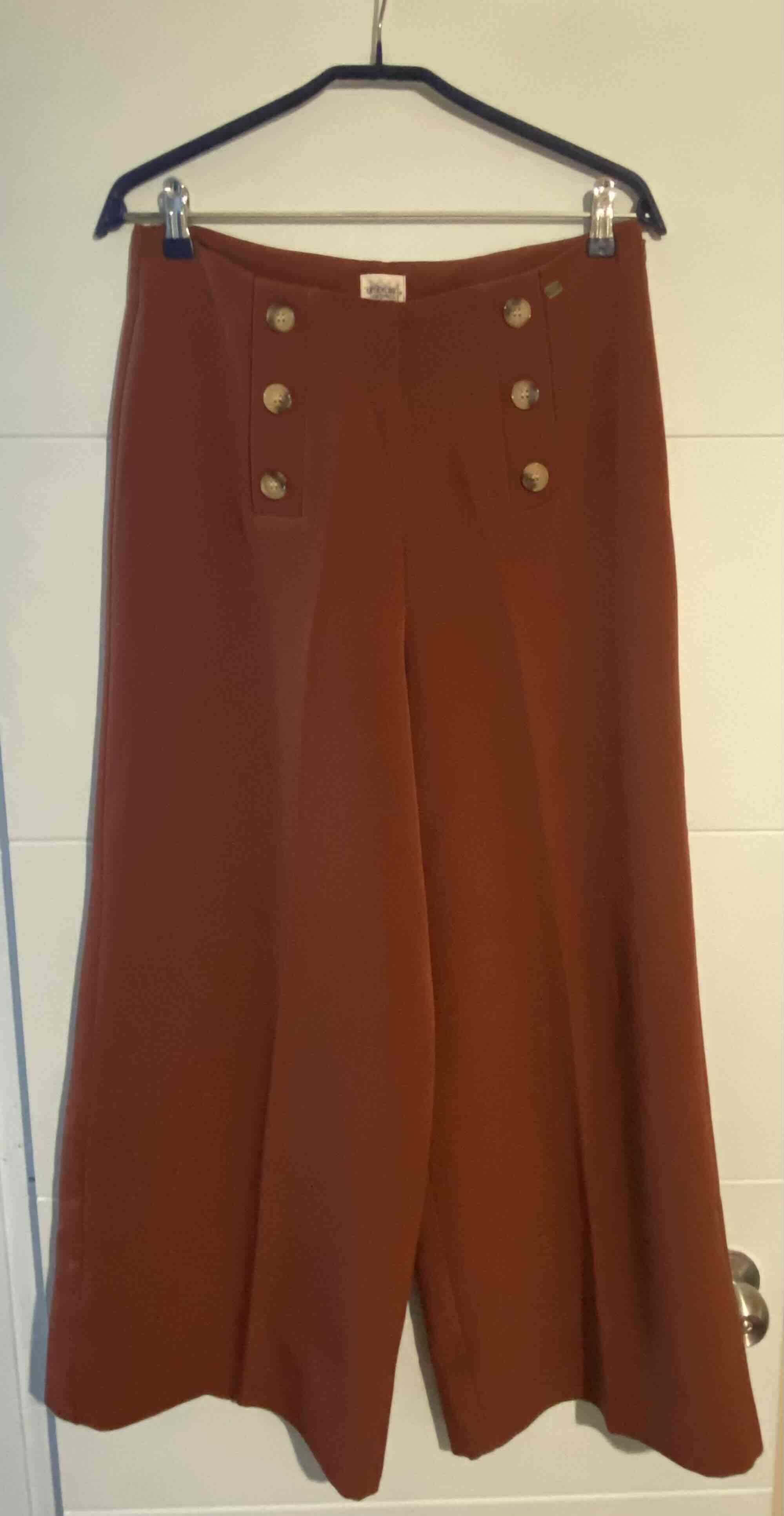 Pantalones anchos color ladrillo Umbrale talla 42