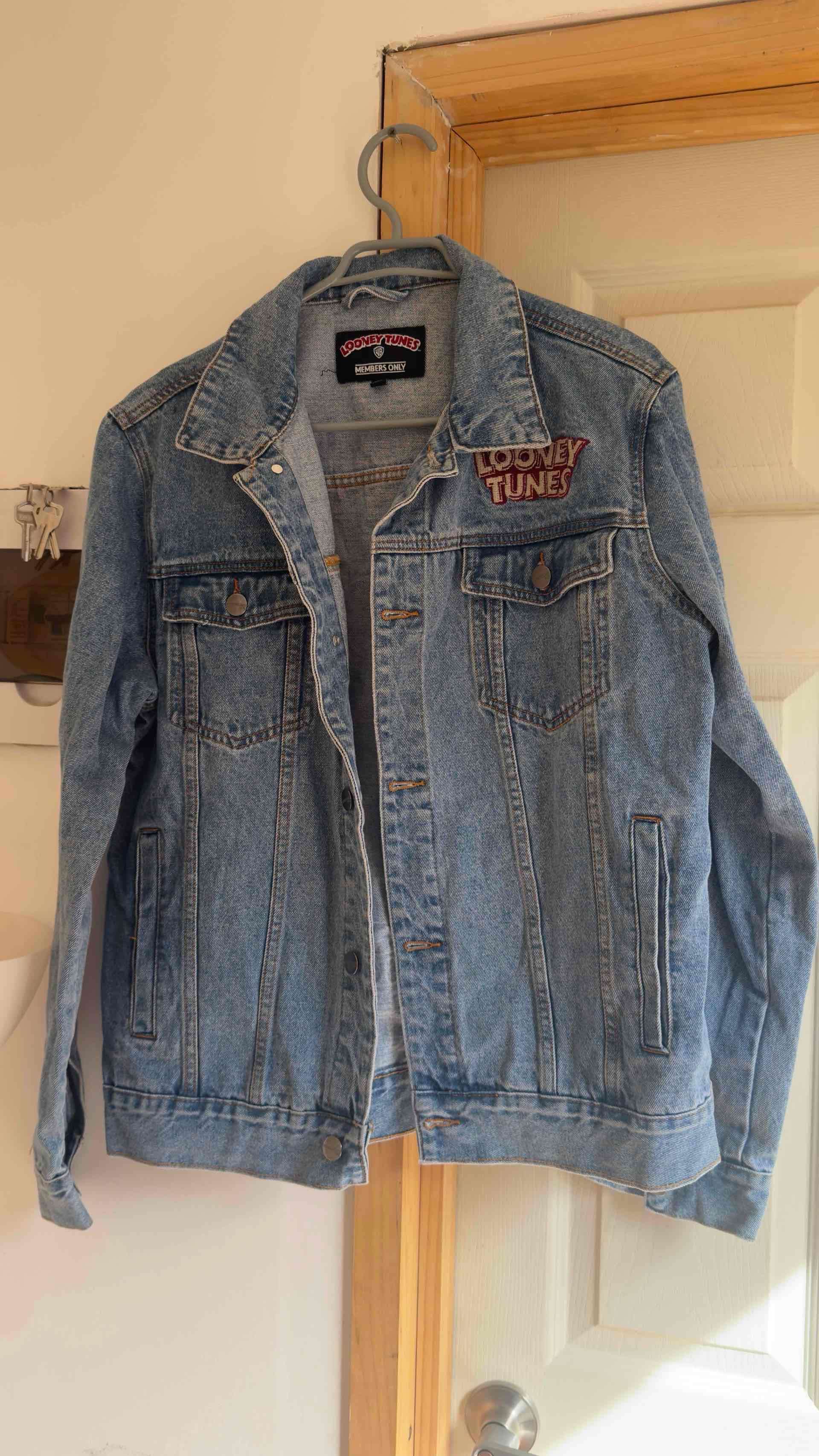 Chaqueta mezclilla Looney Tunes