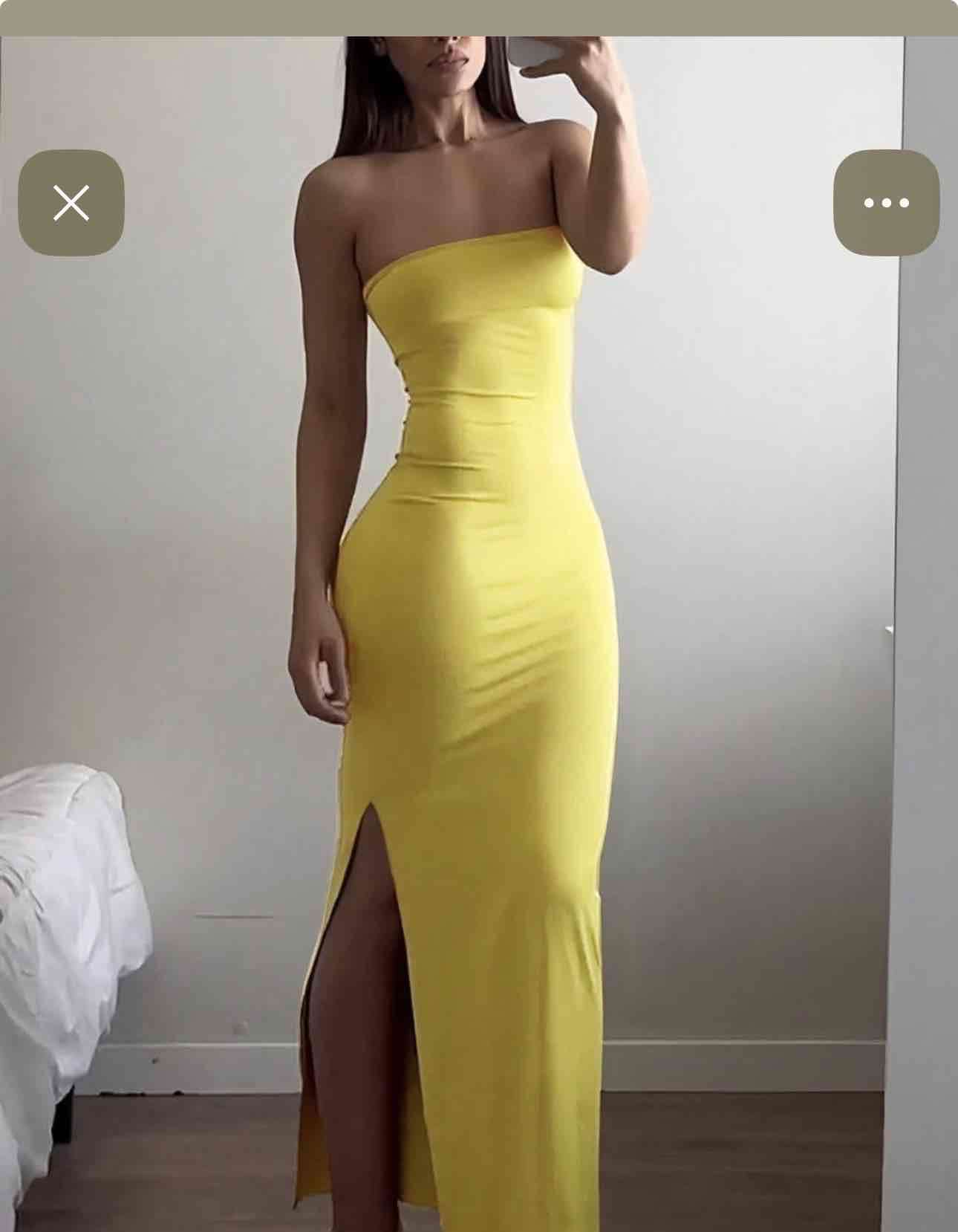 Vestido largo amarillo ajustado