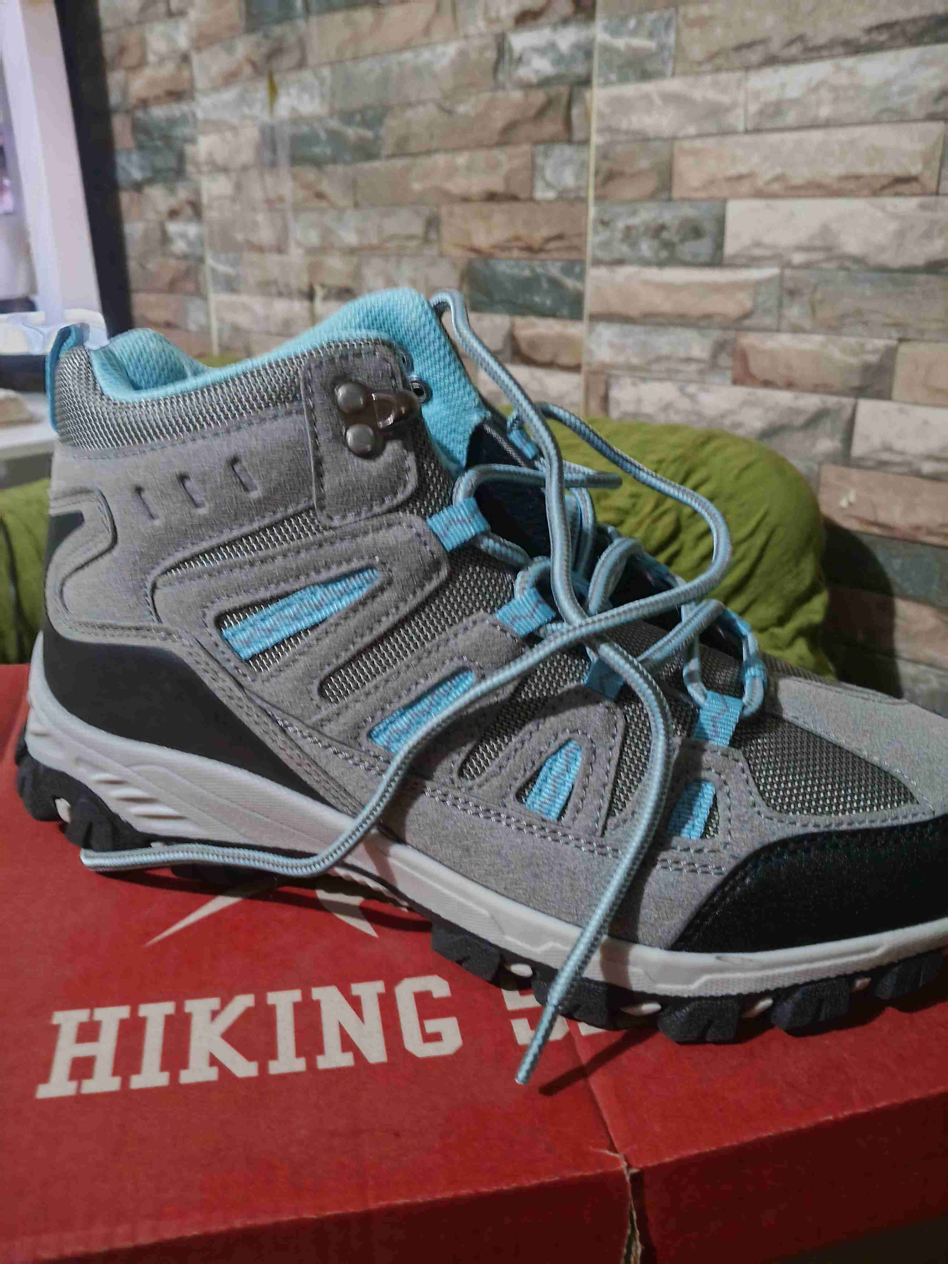 Botines de senderismo gris y azul