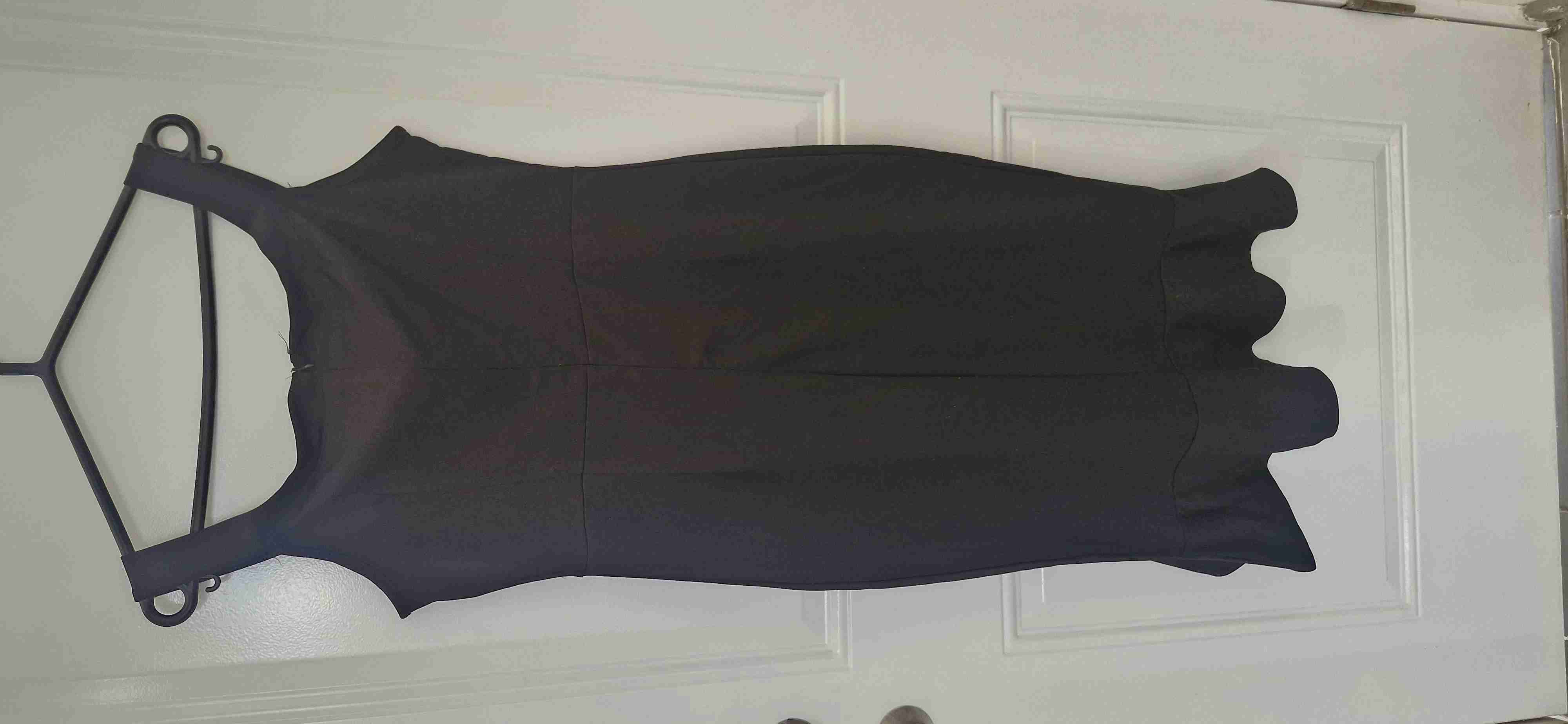 Vestido negro elegante