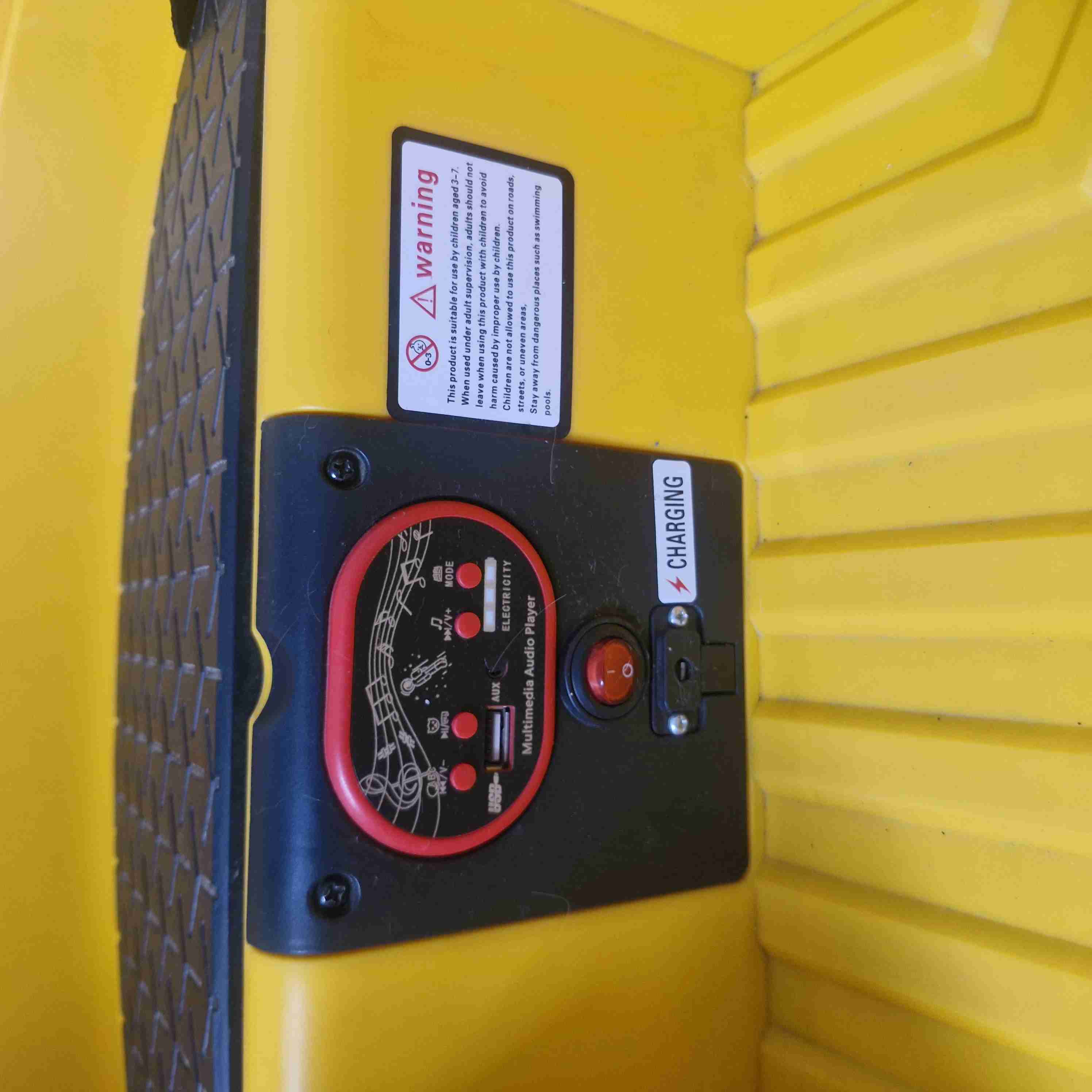 Auto a control remoto